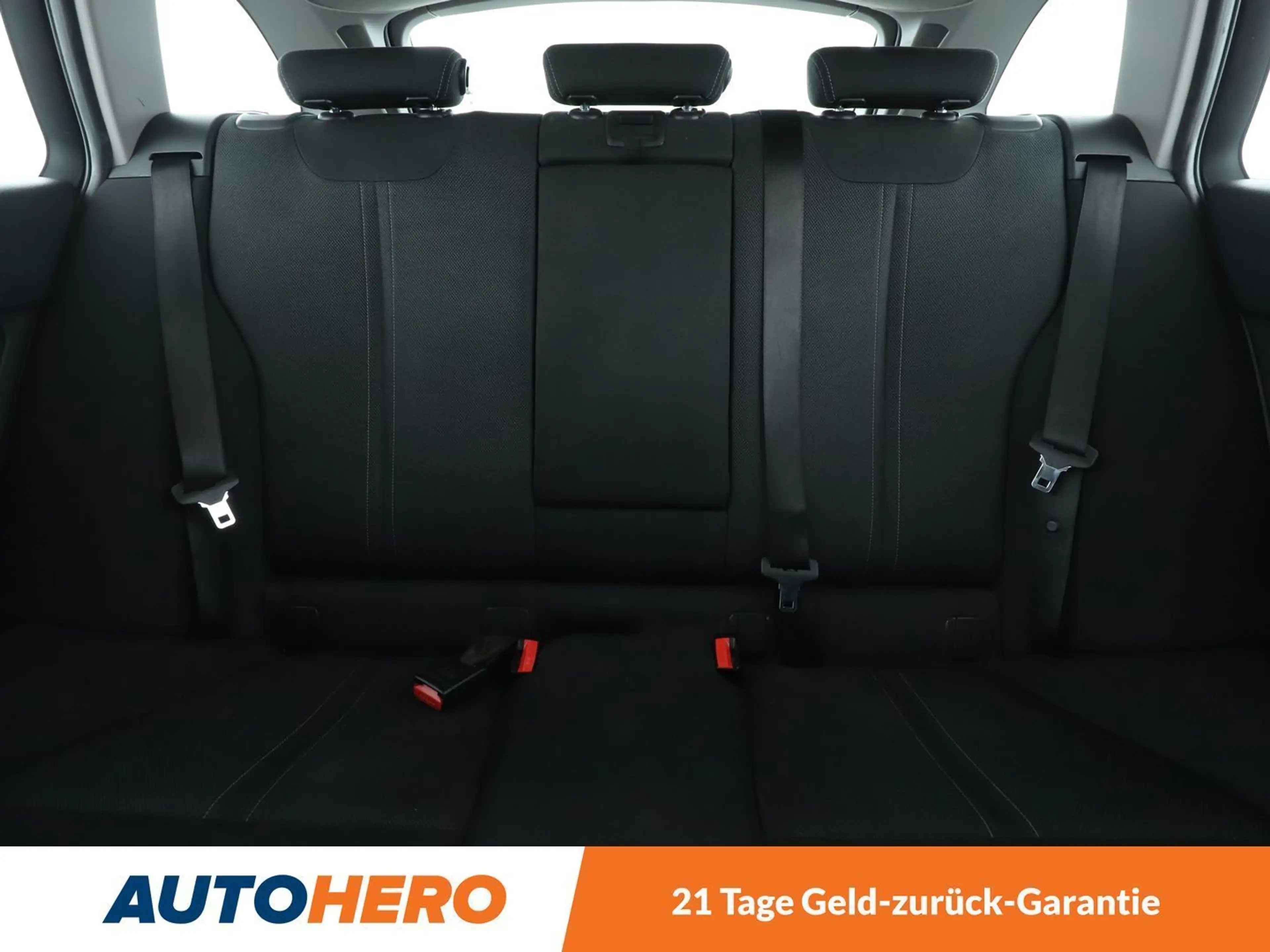 BMW 316 316d Advantage — photo 15
