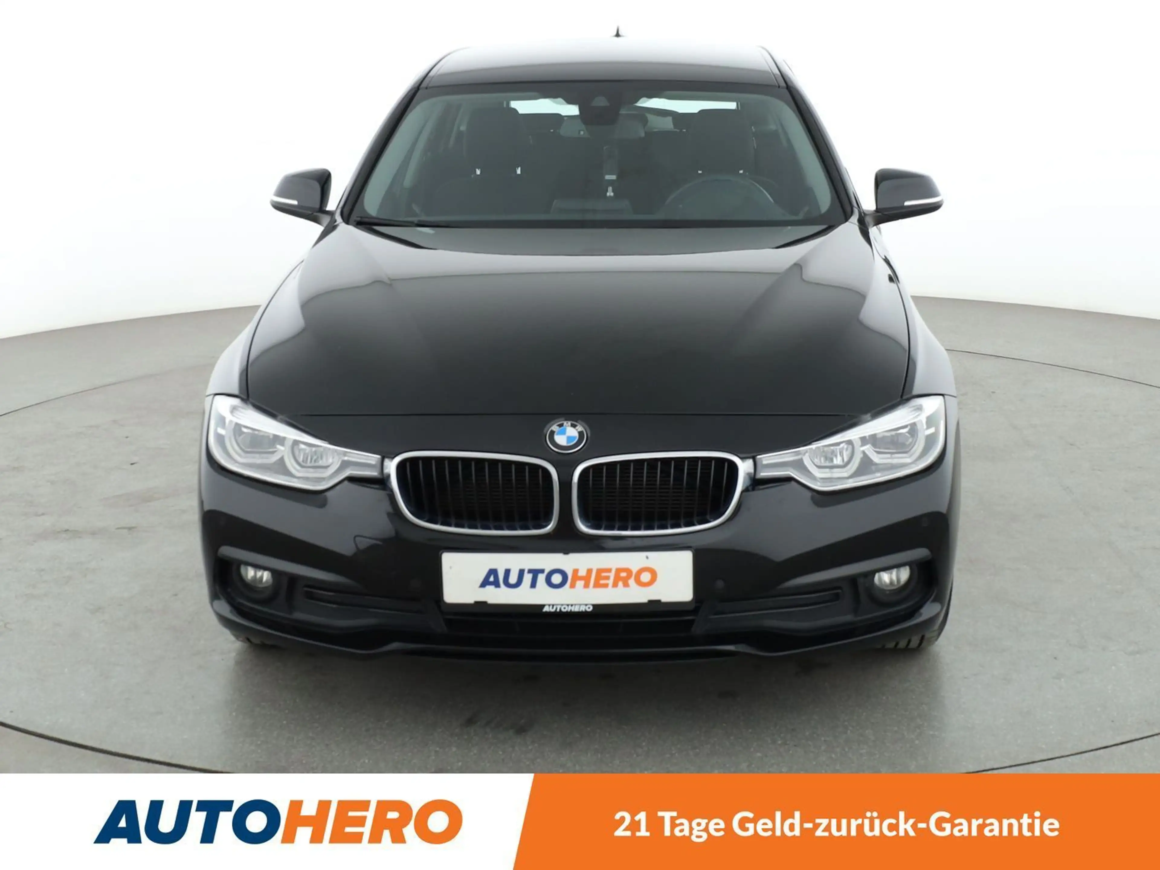 BMW 316 316d Advantage — photo 9