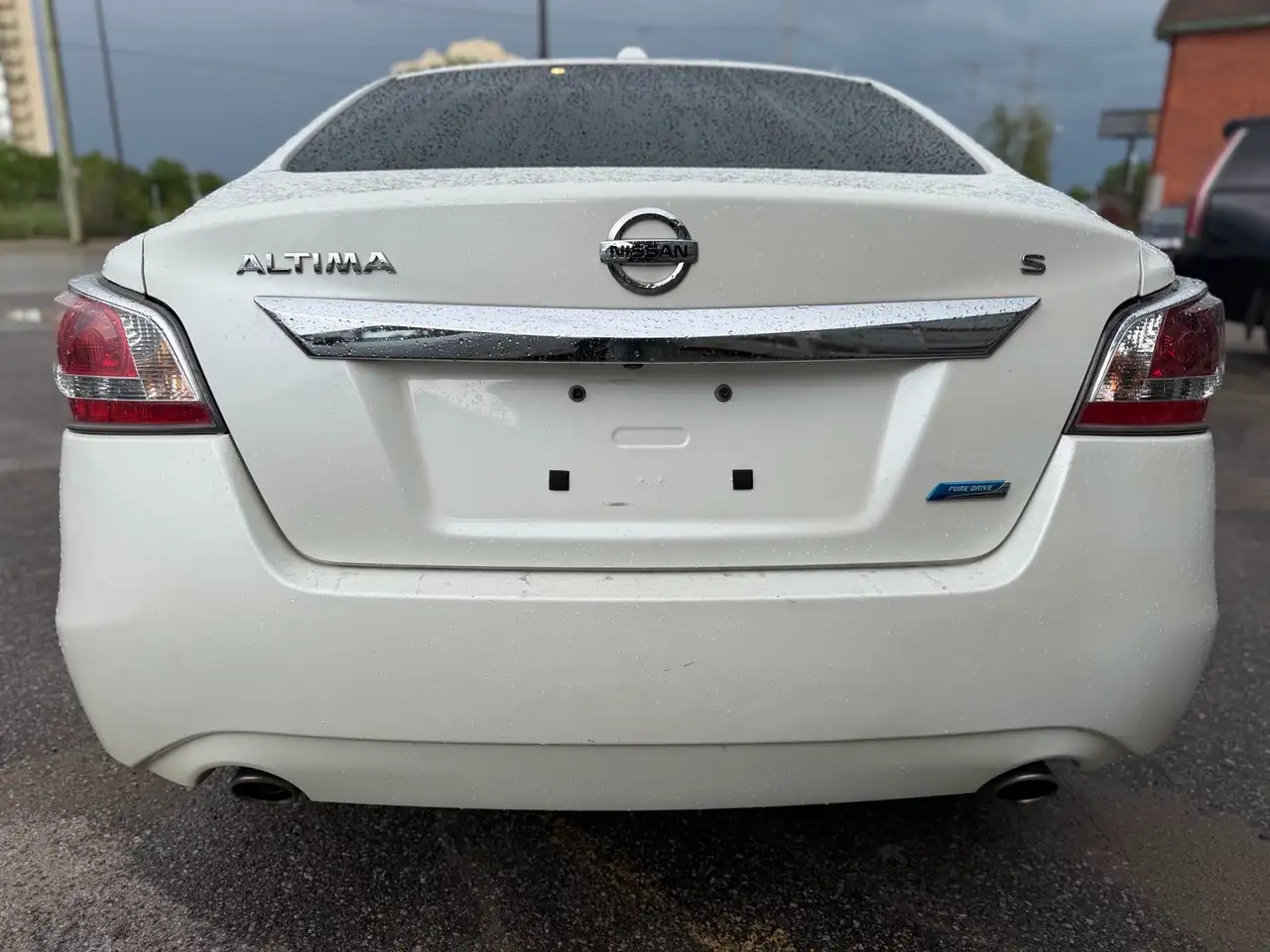 Nissan Altima fotografie Nissan Altima