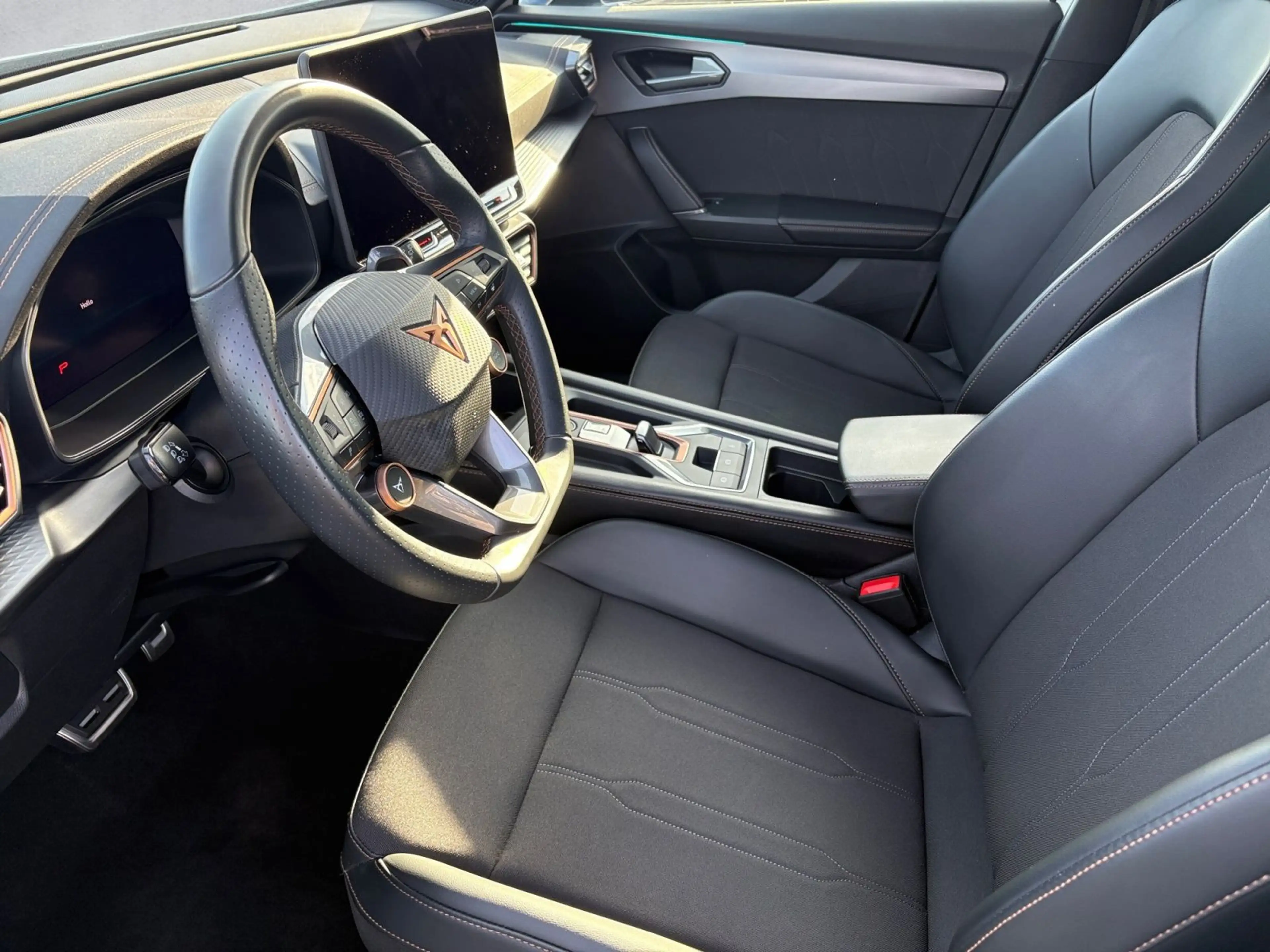 CUPRA Formentor 1.5 eTSI 150PS DSG — photo 8
