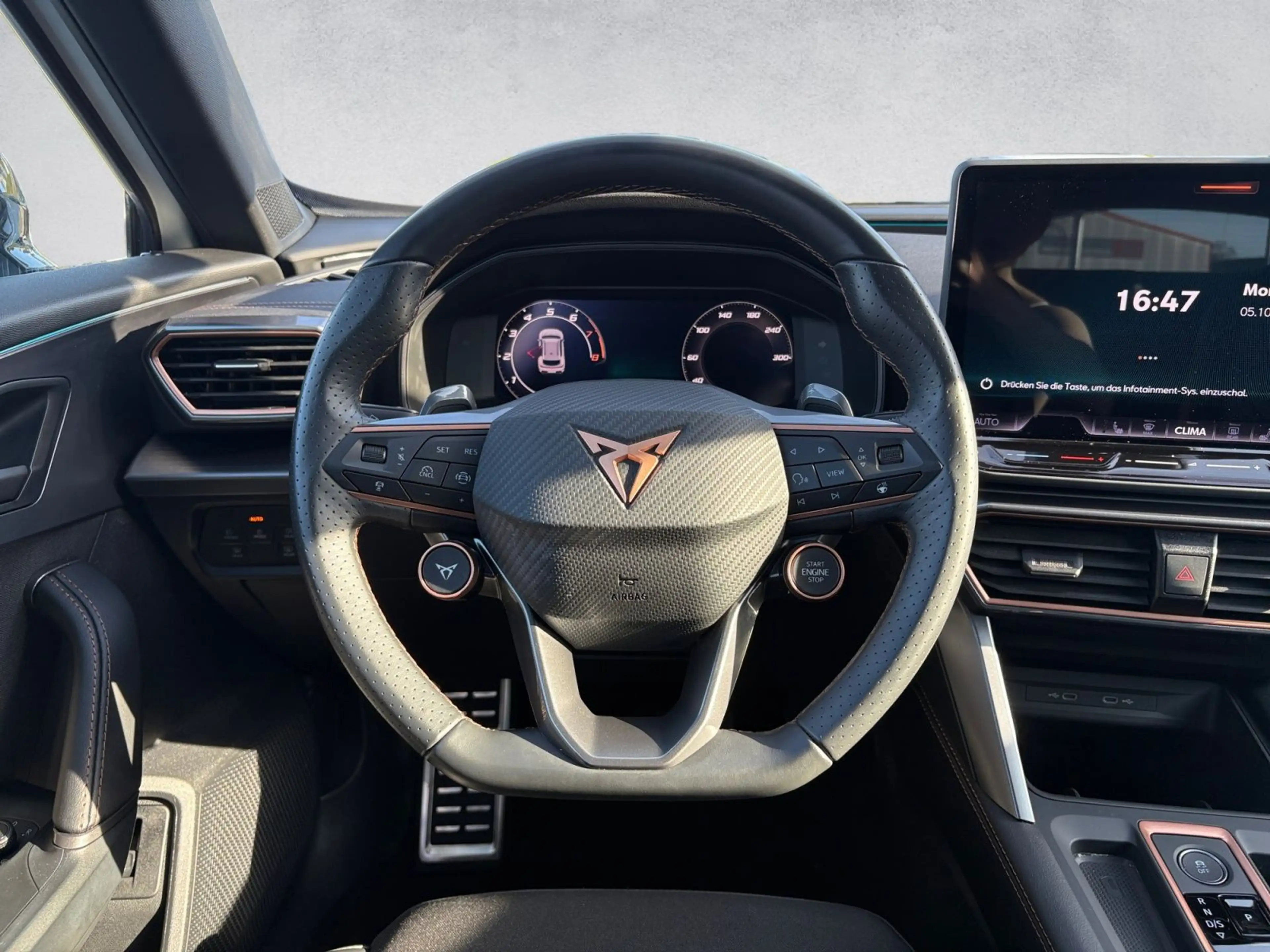 CUPRA Formentor 1.5 eTSI 150PS DSG — photo 12