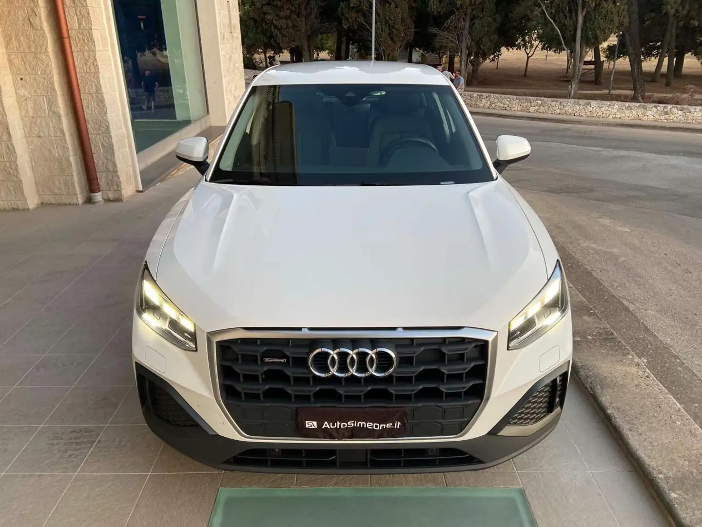 Audi Q2 35 2.0 TDI quattro S tronic Admired VIRTUAL Blanc - 2
