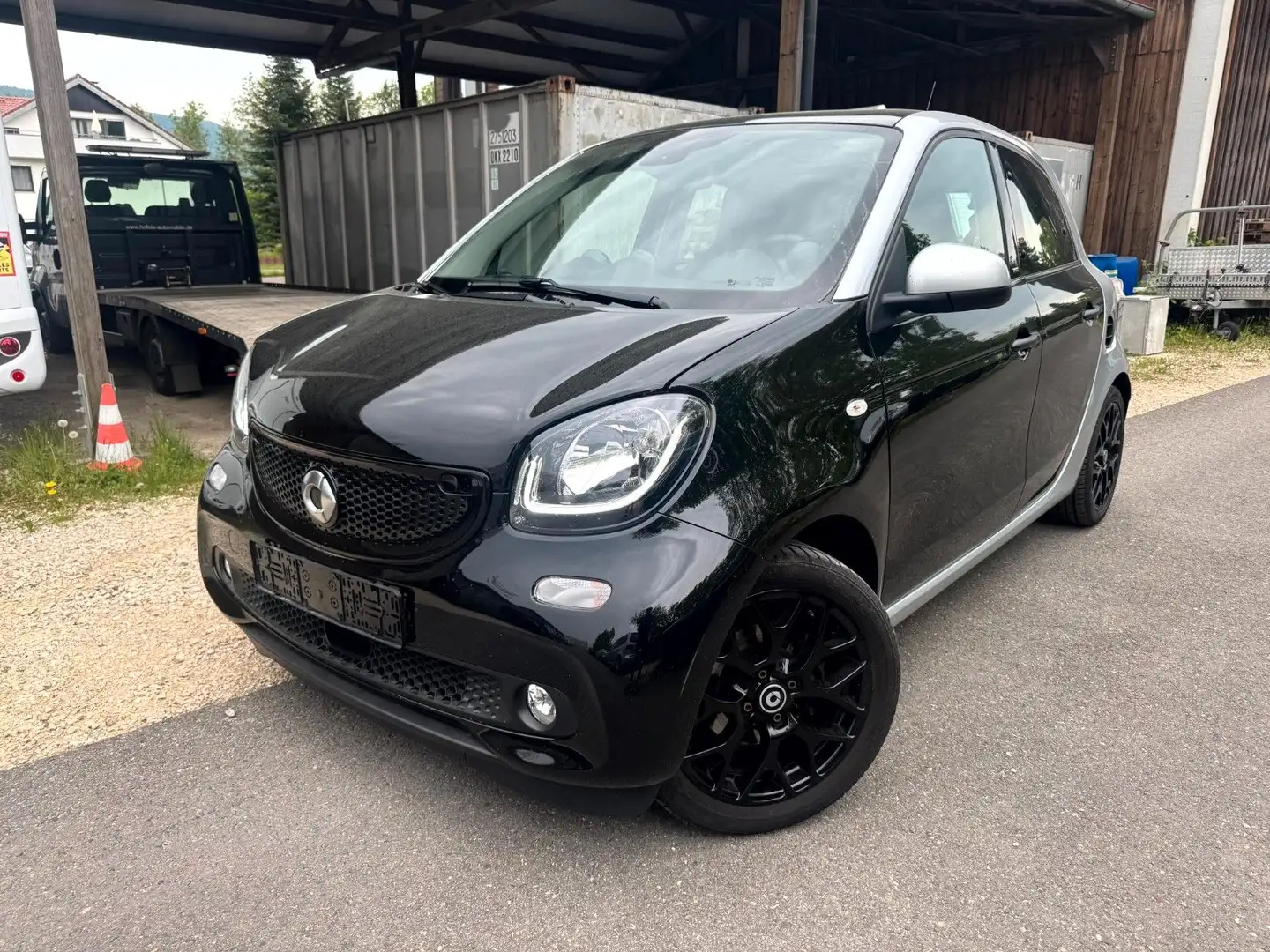 smart forFour forfour **PANO/CAM/SHZ/NAVI** Schwarz - 1