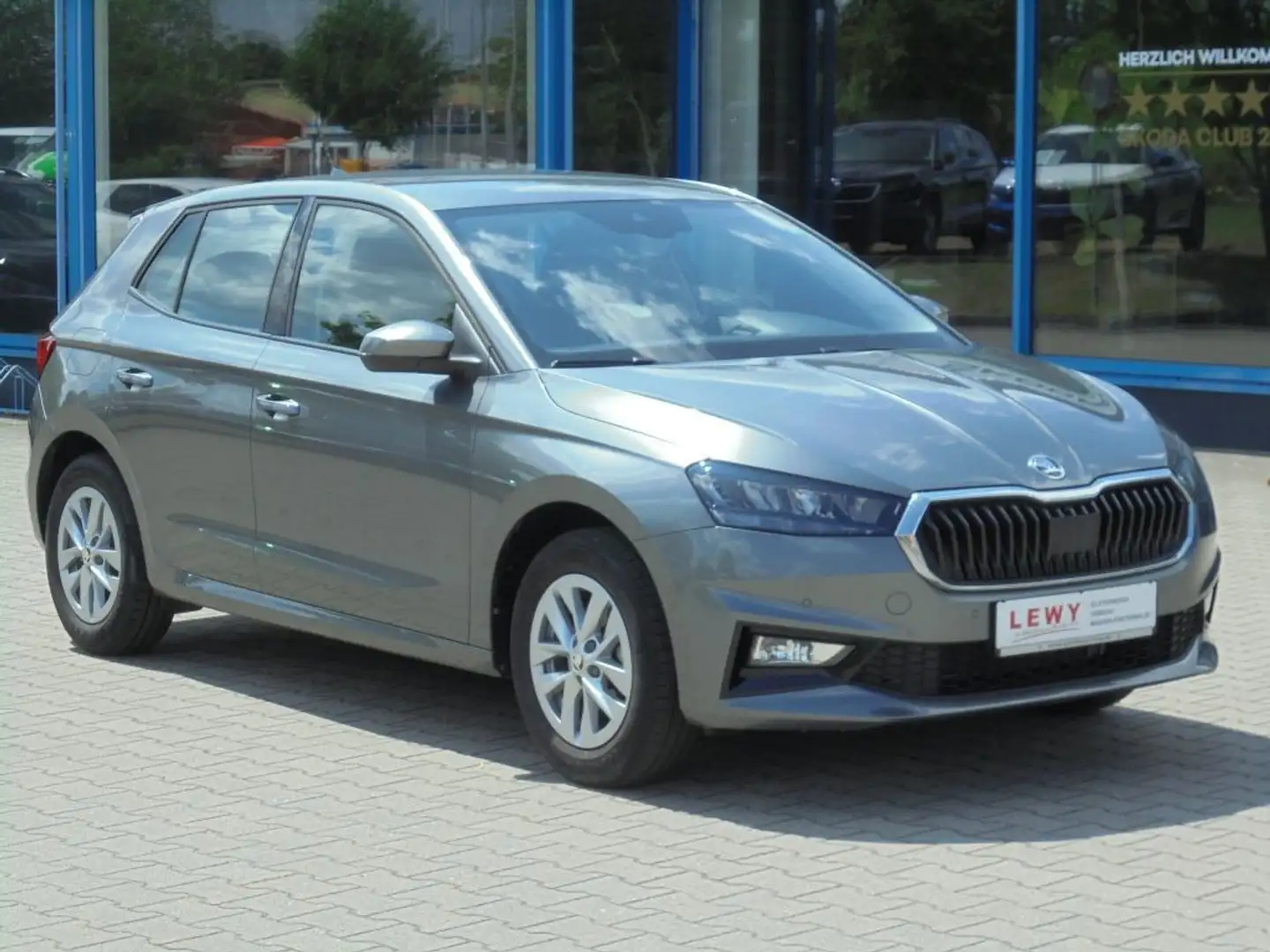 Skoda Fabia 1.0 MPI Selection+WERKSGARANTIE+SMARTLINK+ Grigio - 2