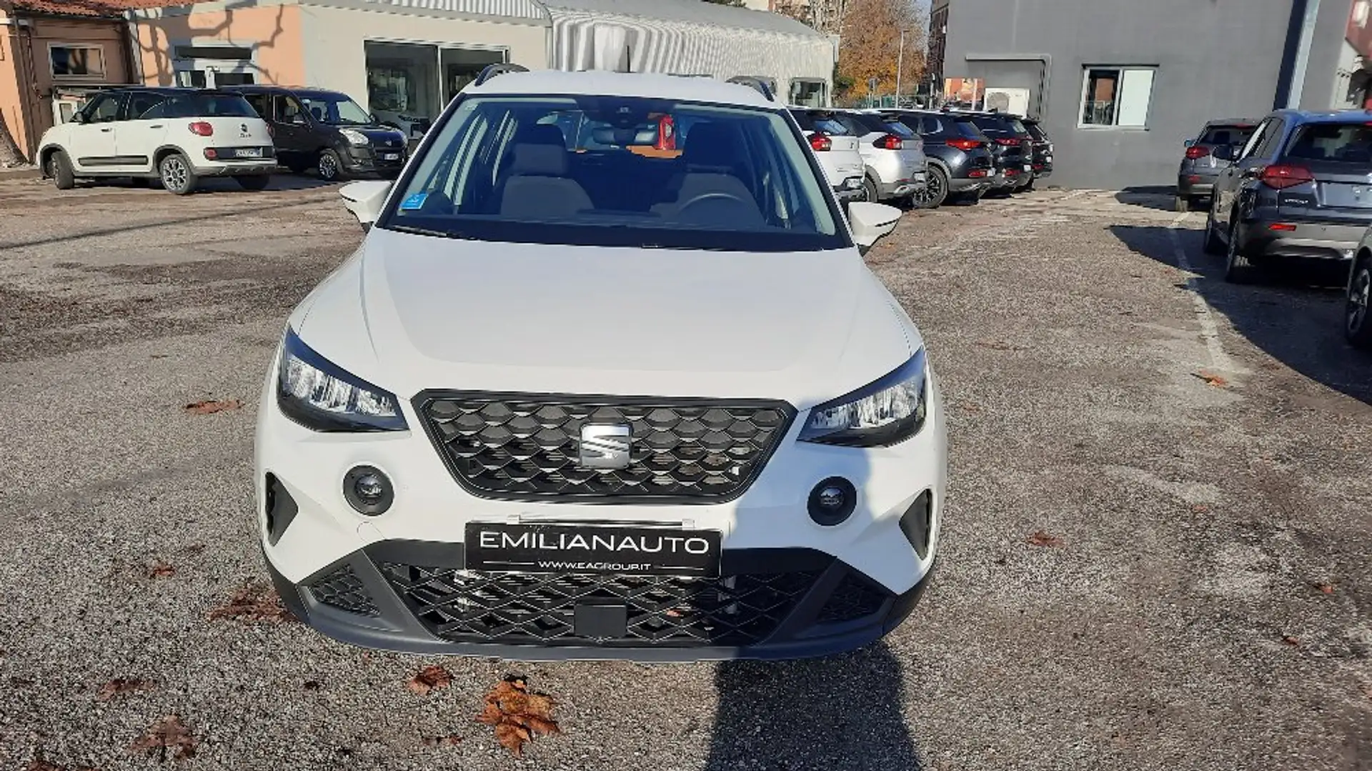SEAT Arona Arona 1.0 tgi Style 90cv Bianco - 1