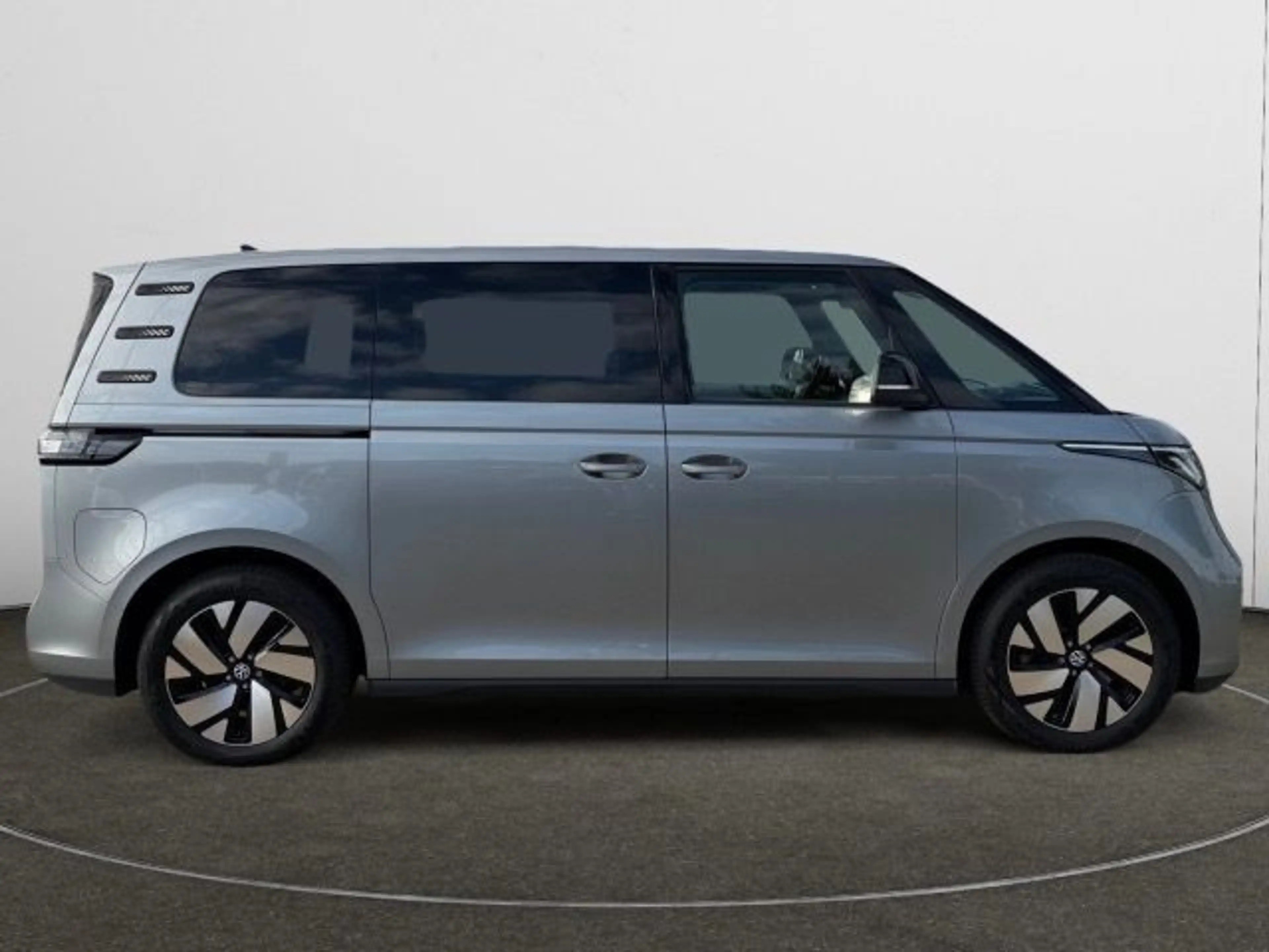 Volkswagen ID. Buzz ID.Buzz Bus 210 kW Pro Style plus Paket,LM19 — photo 7