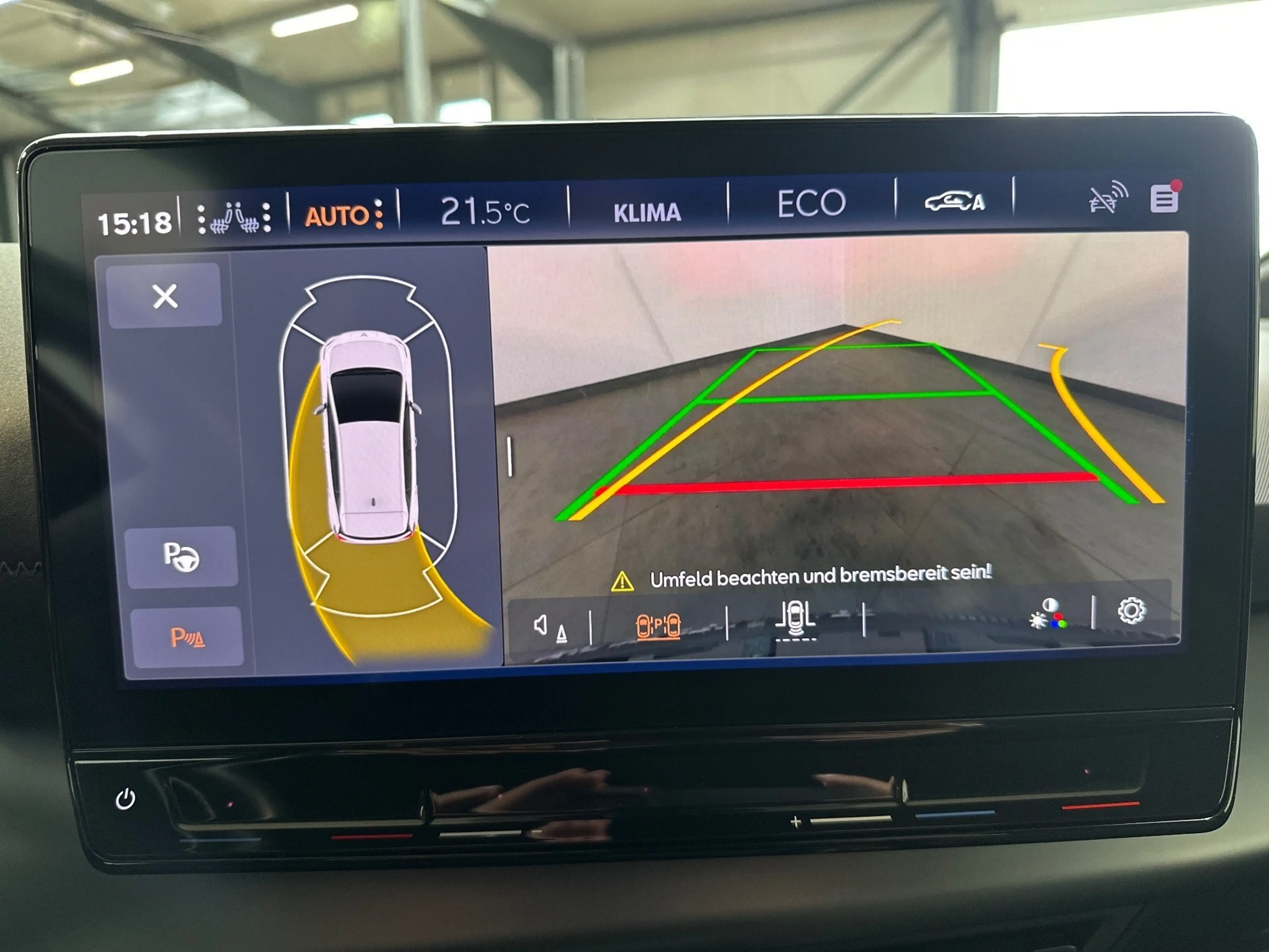 CUPRA Born 170kW/77kWh NAV+LED+HUD+KAM+SHZ+19ZO+KEYLESS+LED — photo 15