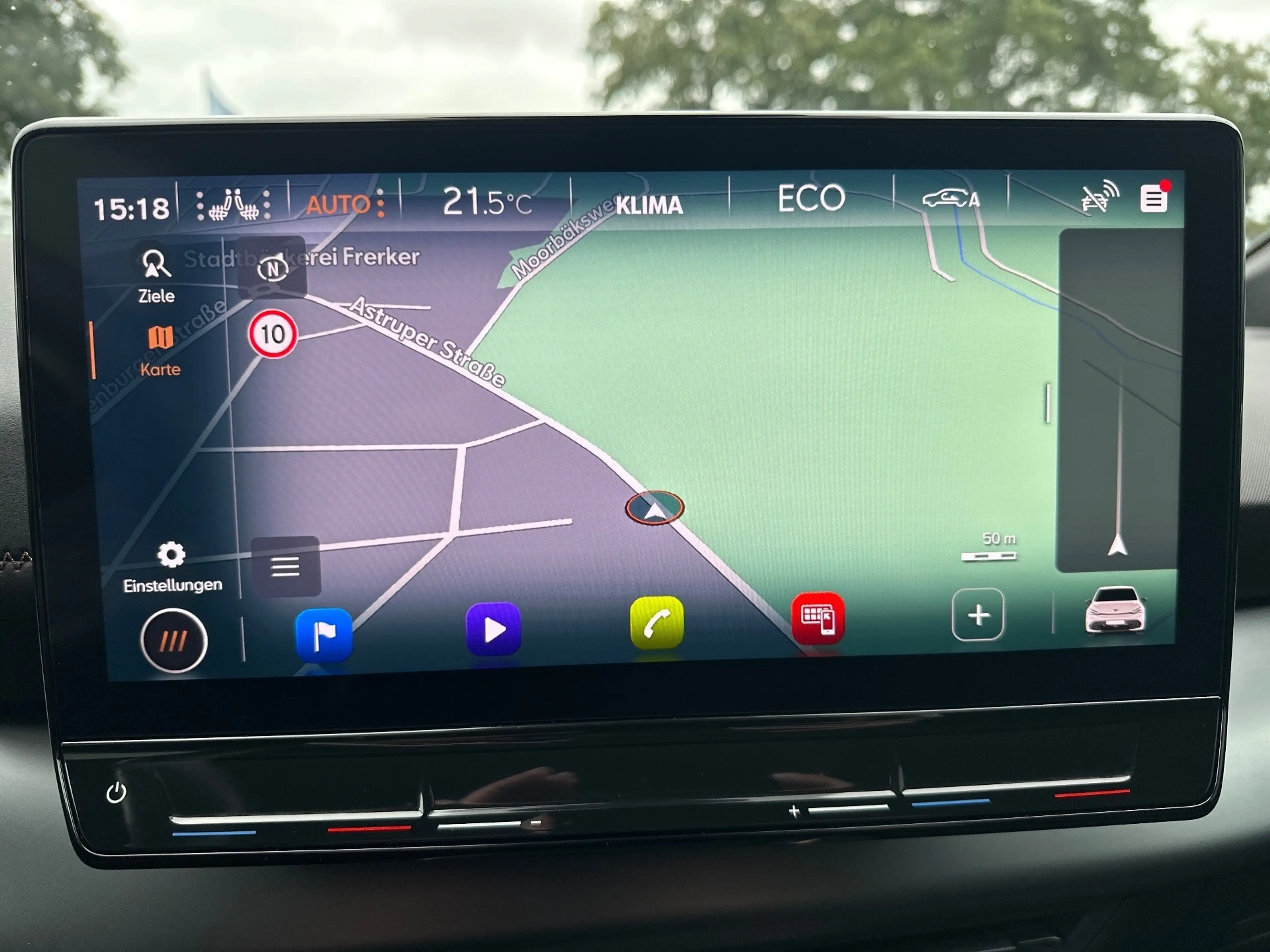 CUPRA Born 170kW/77kWh NAV+LED+HUD+KAM+SHZ+19ZO+KEYLESS+LED — photo 14