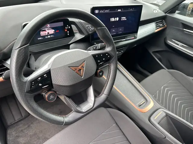 Cupra Born view 7