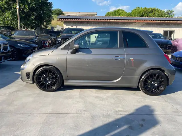Abarth 595 view 11