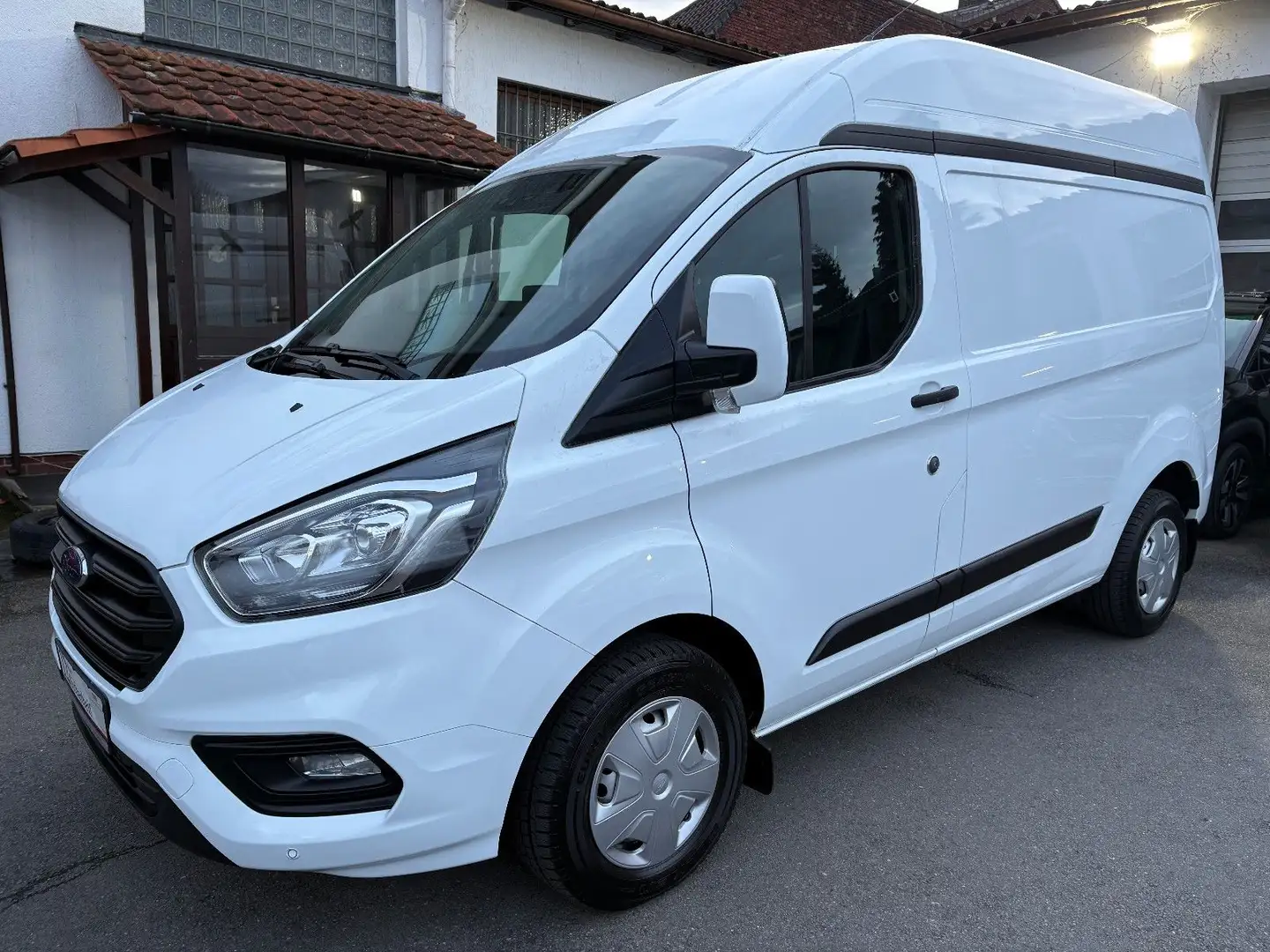 Ford Transit Custom 300 L1H2 HOCHDACH CARPLAY KAMERA Blanc - 1