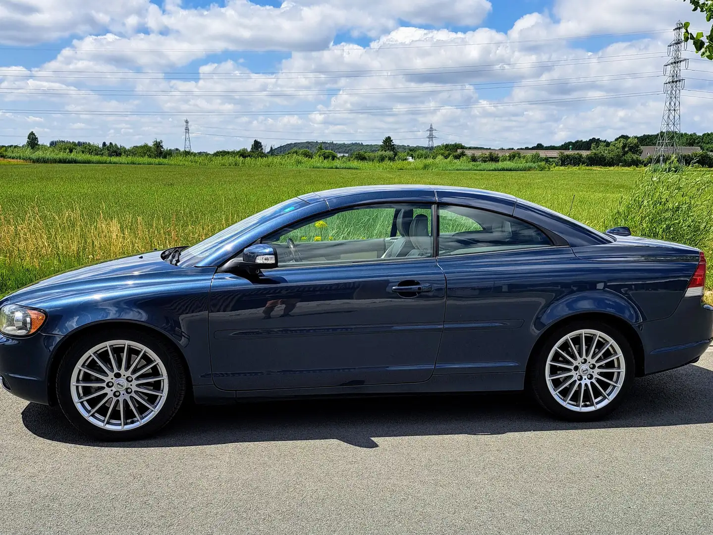 Volvo C70 C70 2.4 D5 Summum 185PK Blauw - 2