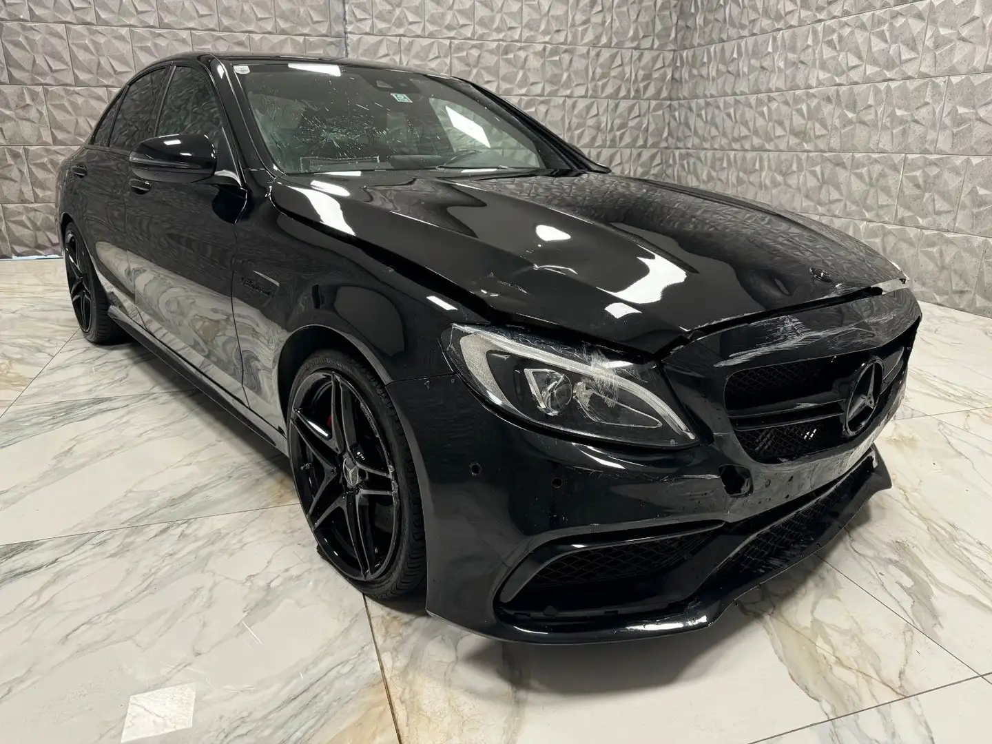 Mercedes-Benz C 63 AMG Business Plus ** 127 .400km *M* Schwarz - 1