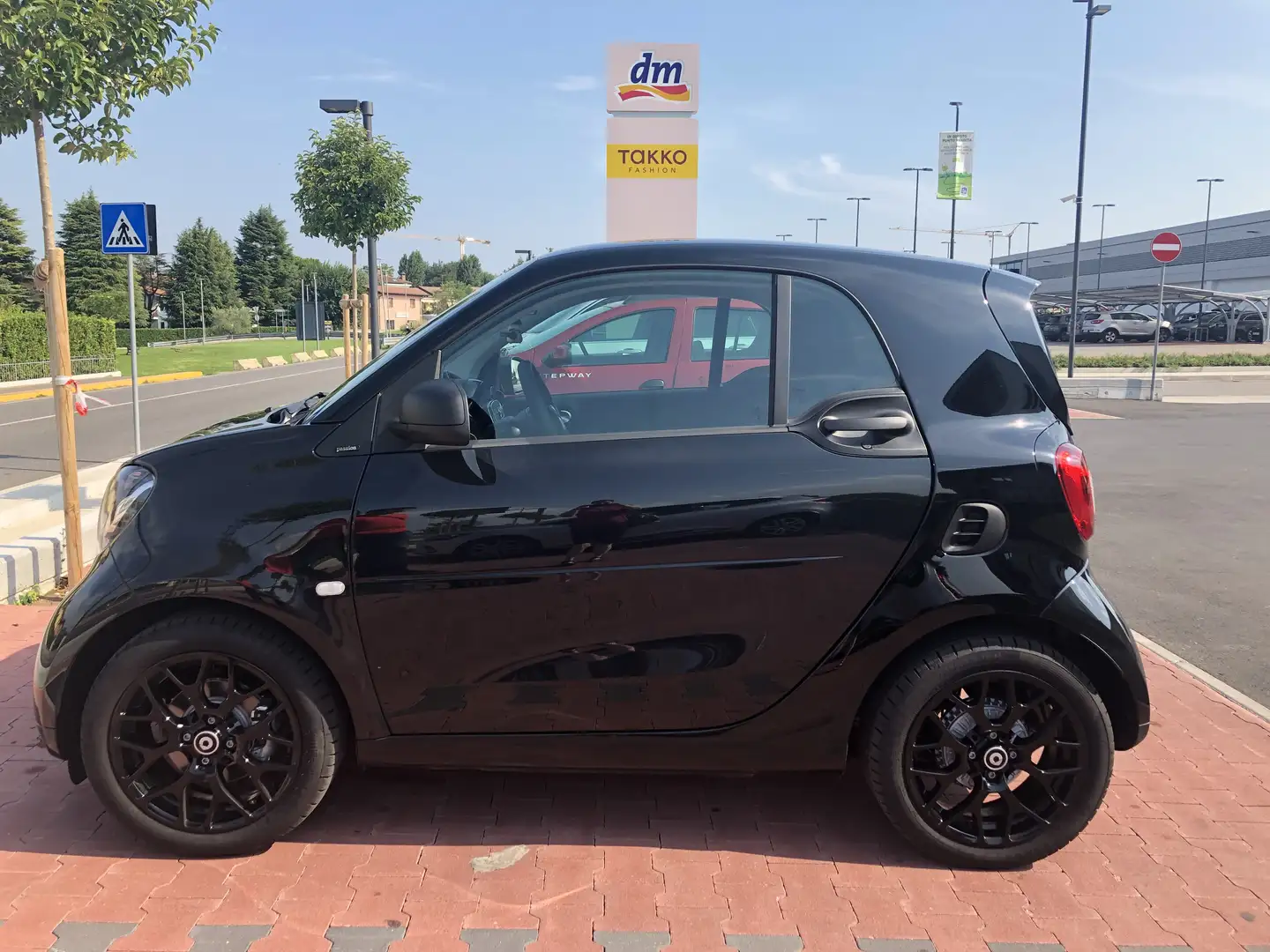 smart forTwo Twinamic Superpassion 90 CV Nero - 1