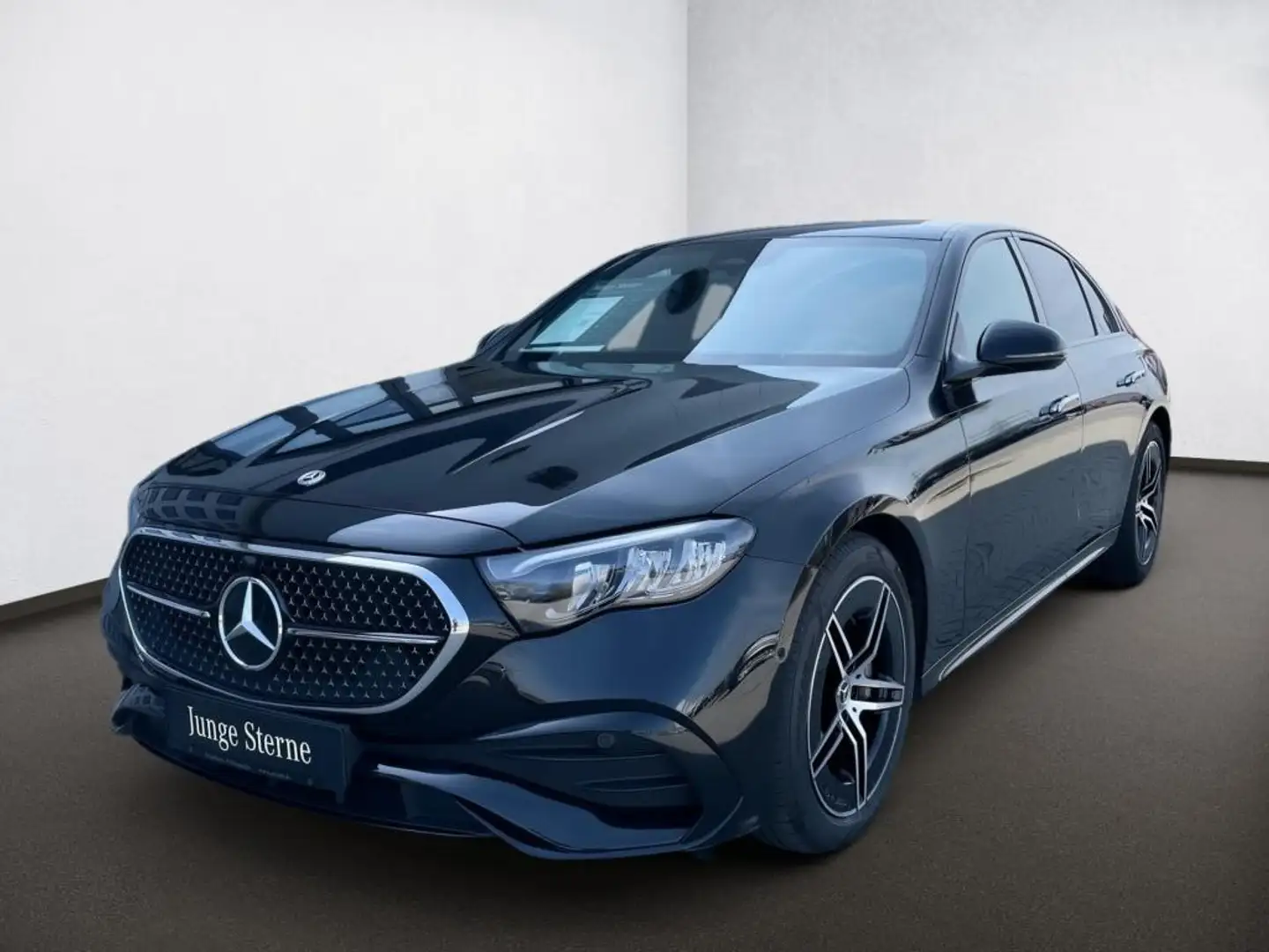 Mercedes-Benz E 200 *AMG*Night*Navi*MBUX*AUT*RKam*PTS*Shz*LED Nero - 2