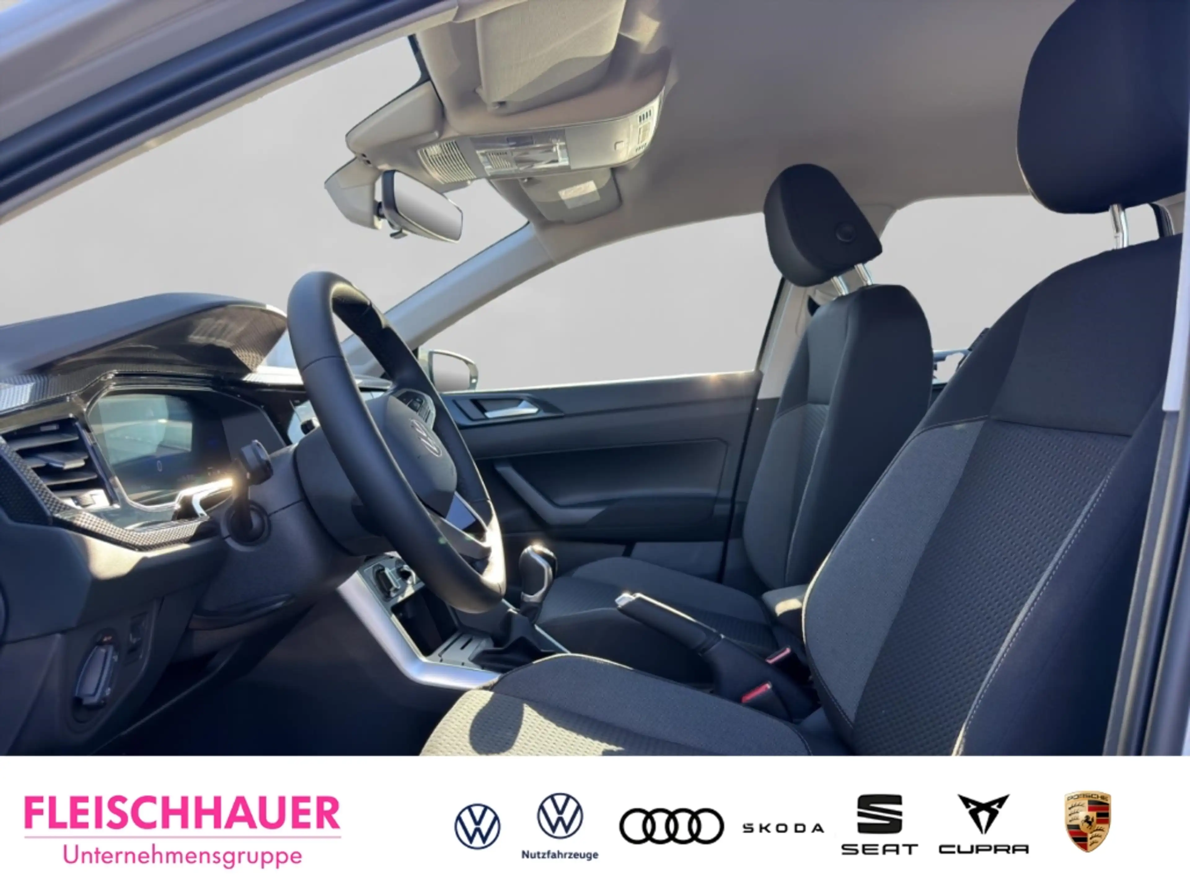 Volkswagen Polo VI 1.0 Life — photo 8
