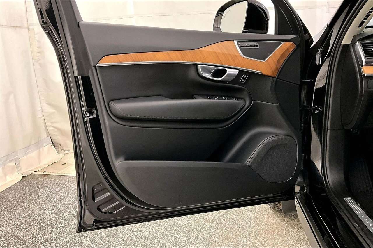 2024 Volvo XC90 CORE BRIGHT CLIMATE - 20'' WHEELS - PANORAMIC SUNR thumb 18