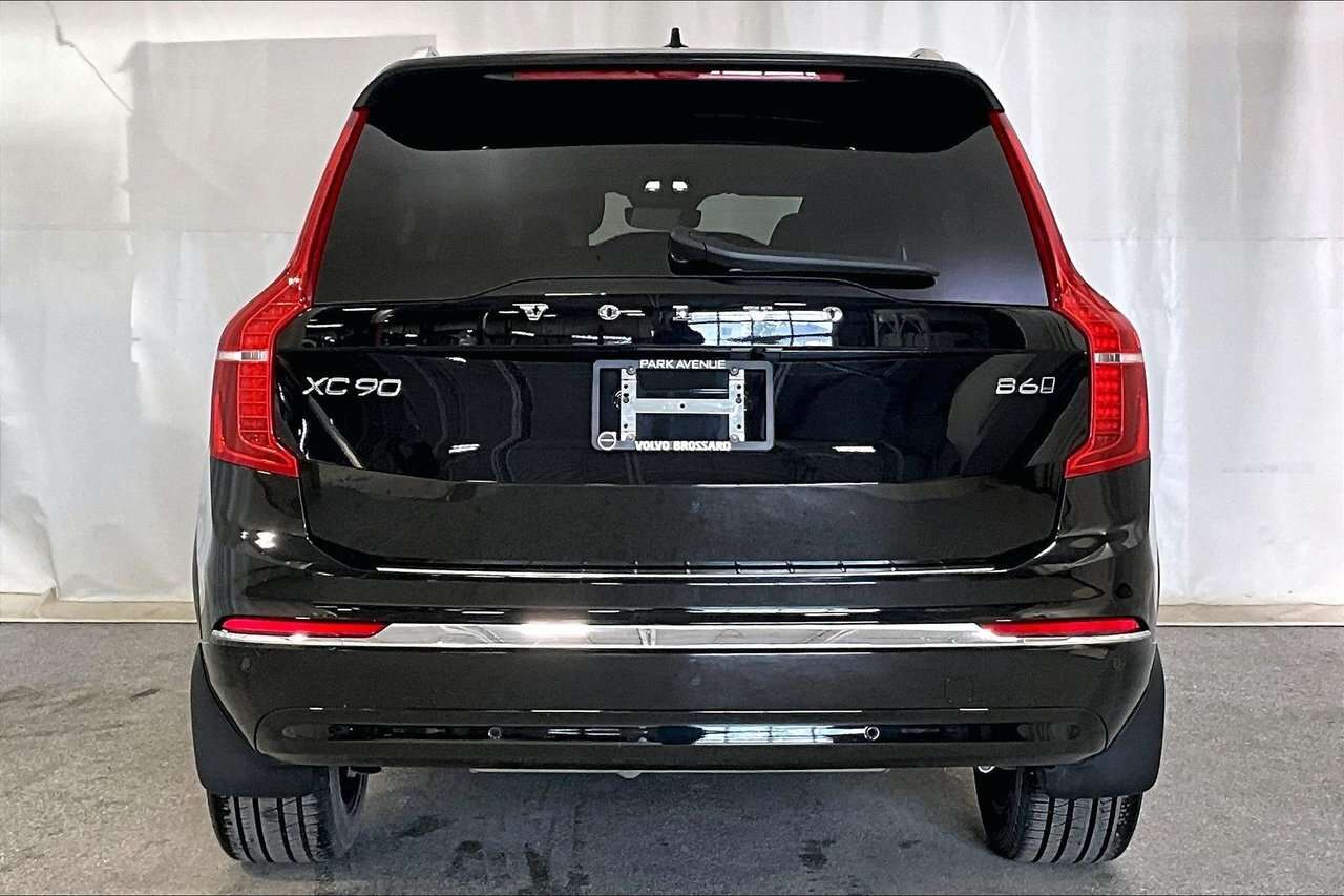 2024 Volvo XC90 CORE BRIGHT CLIMATE - 20'' WHEELS - PANORAMIC SUNR alt 4