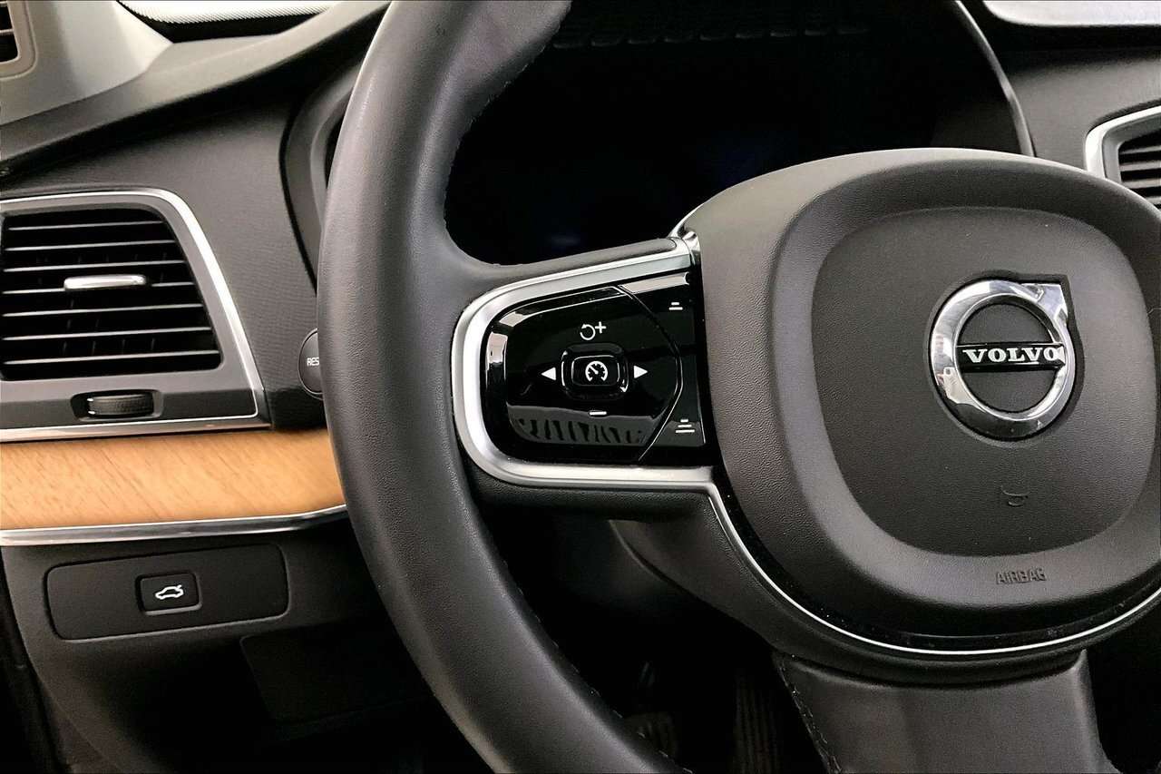2024 Volvo XC90 CORE BRIGHT CLIMATE - 20'' WHEELS - PANORAMIC SUNR thumb 20