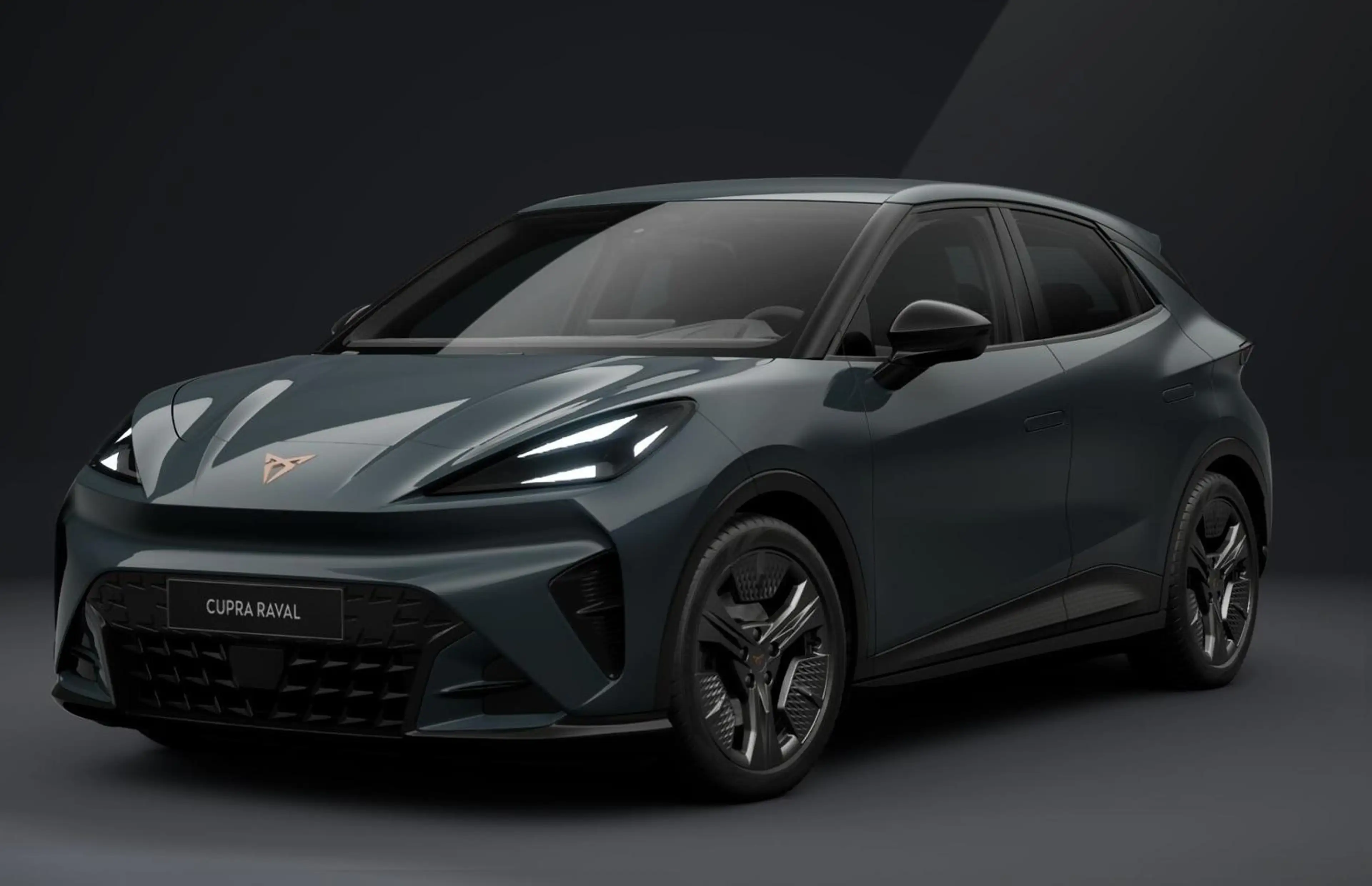 CUPRA Raval Plus 37 kWh ACC Lane Side FullLink 18"Alu — photo 2