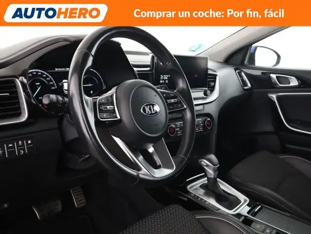 Kia XCeed view 12