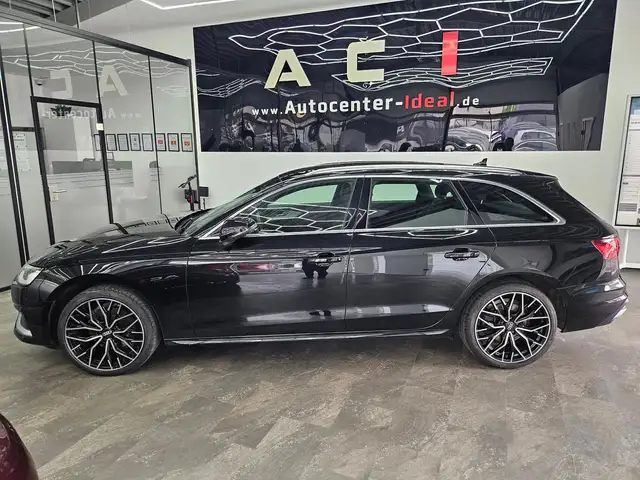 Audi A4 view 5