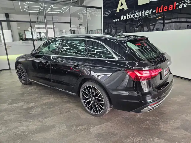 Audi A4 view 7