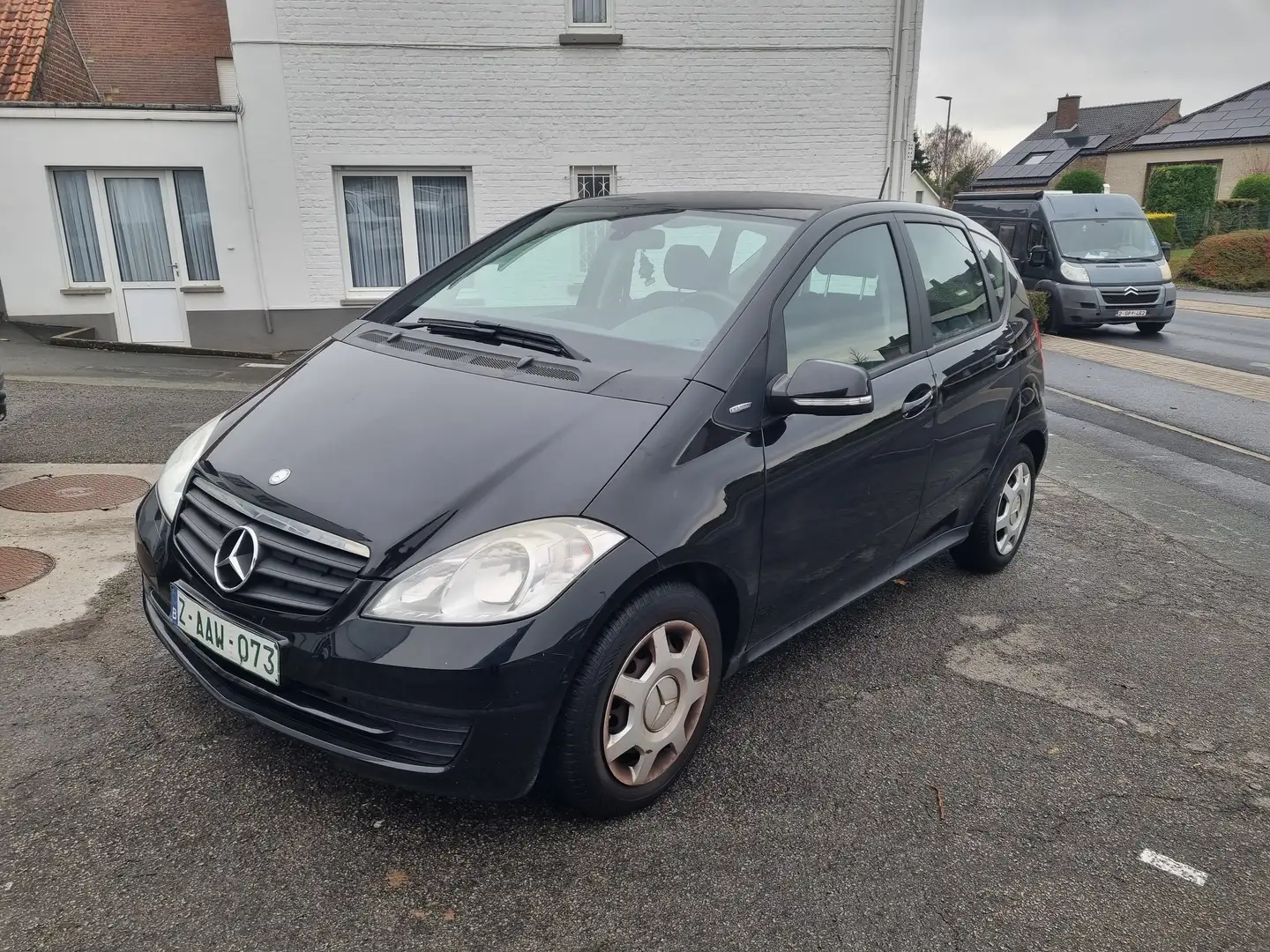 Mercedes-Benz A 160 A 160 CDI BlueEFFICIENCY Avantgarde Schwarz - 1