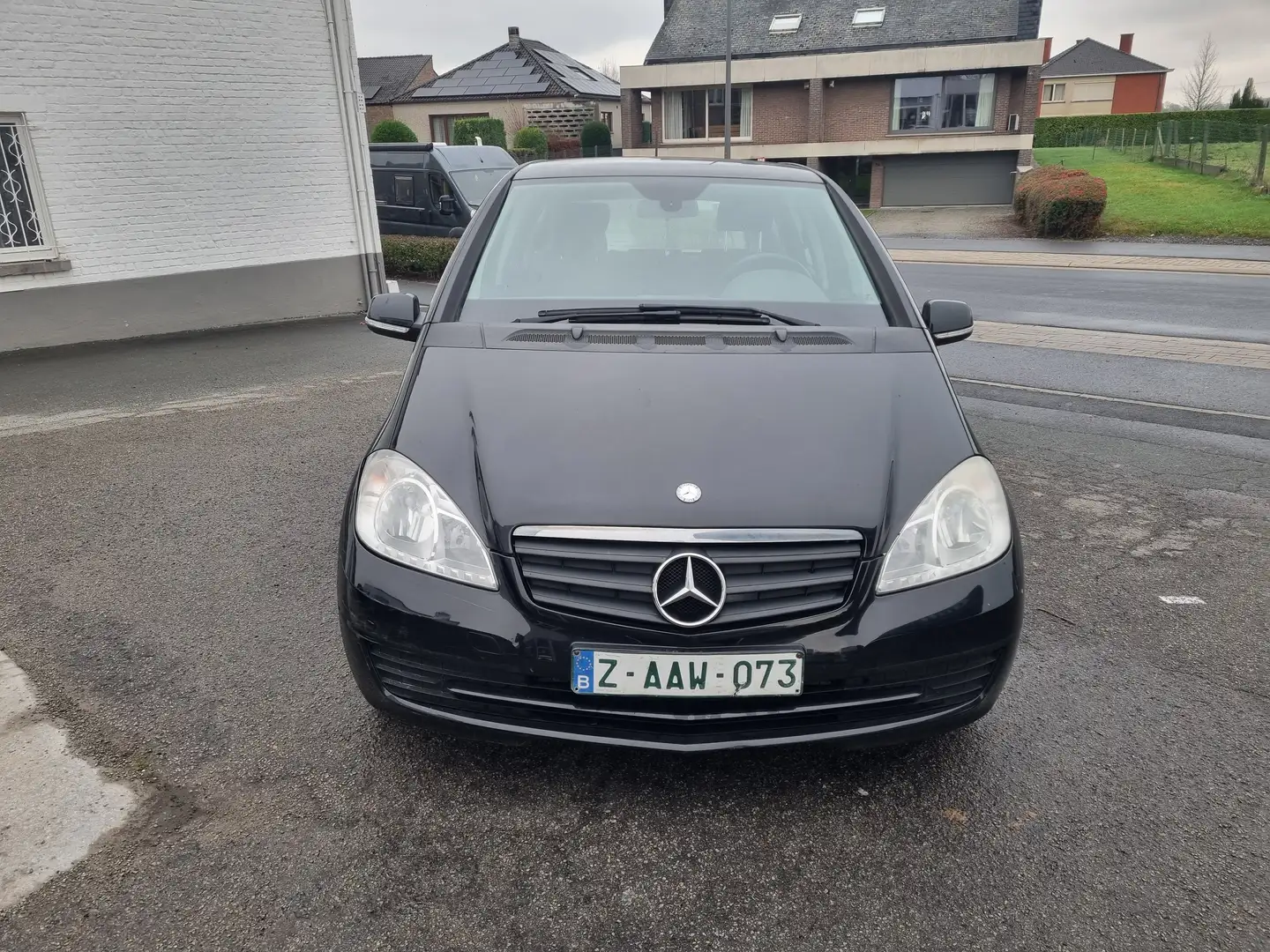 Mercedes-Benz A 160 A 160 CDI BlueEFFICIENCY Avantgarde Schwarz - 2