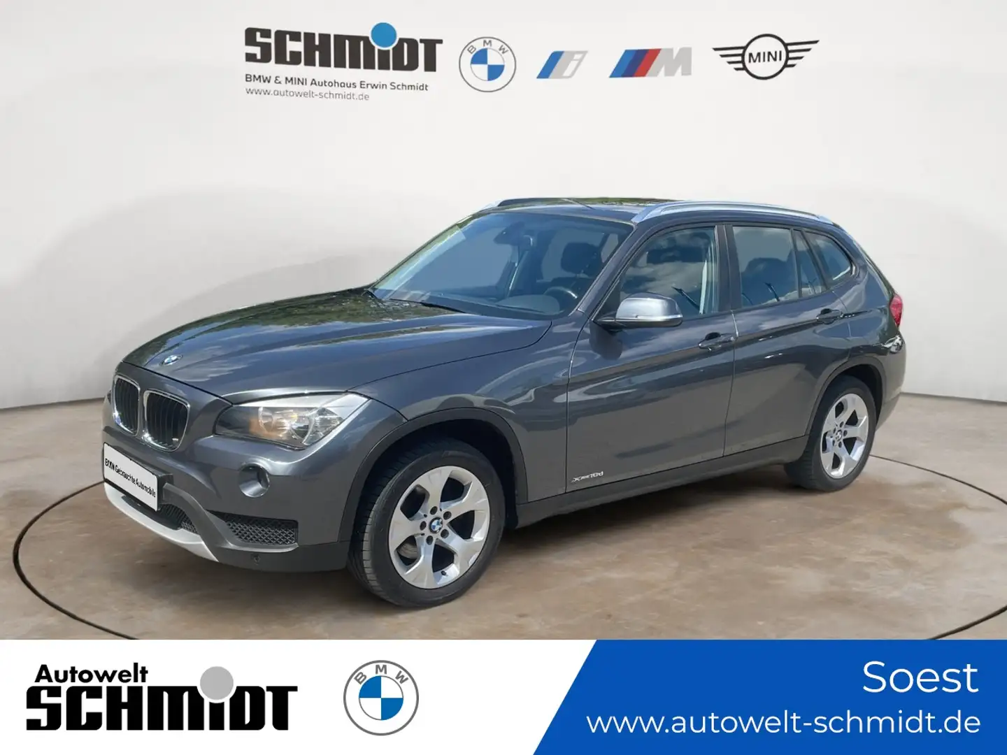 BMW X1 xDrive18d Aut. Grau - 1