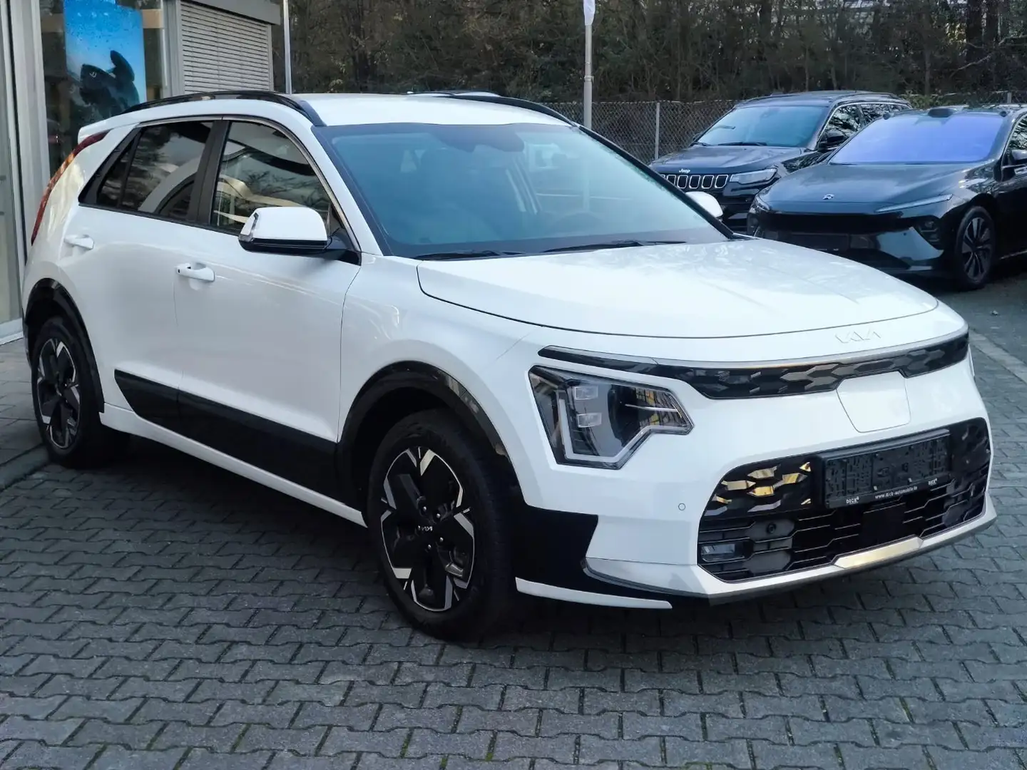 Kia e-Niro Vision NAVI+LED+SHZ+KAMERA+ACC+DAB+WP+ Alb - 2