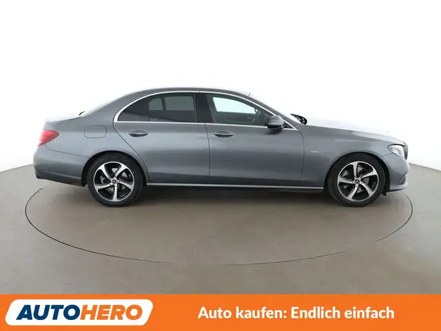 Mercedes-Benz E-Class view 7