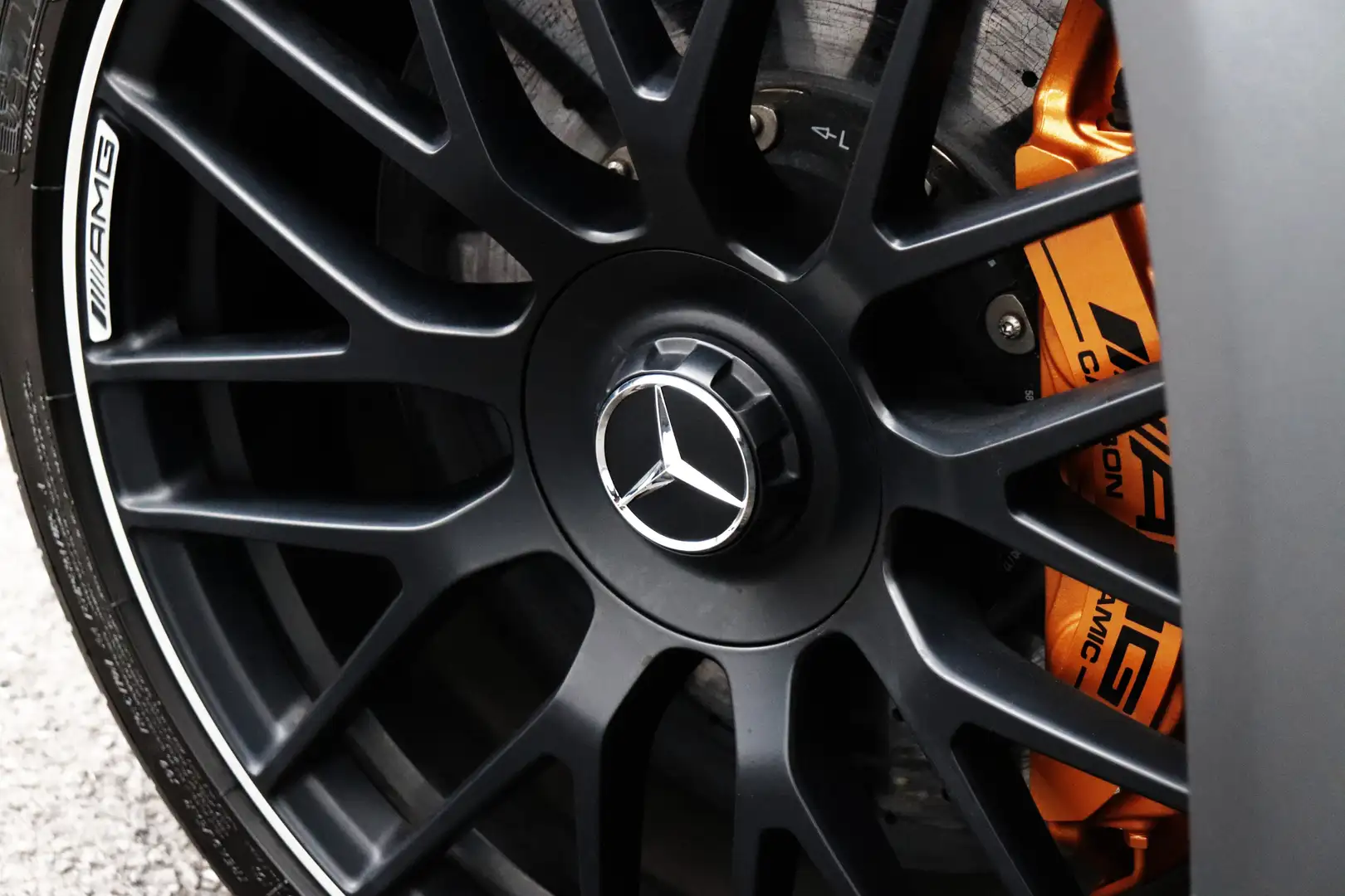 Mercedes-Benz C 63 AMG S Estate- CarbonPack/Magno/PerformanceSeat/Ceramic Grijs - 2