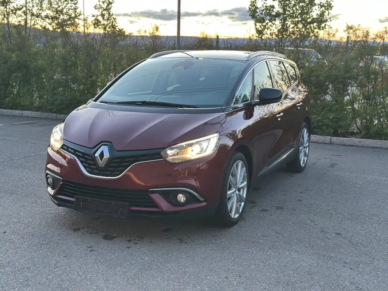 Renault Scenic dCi 110 Energy EDC Intens