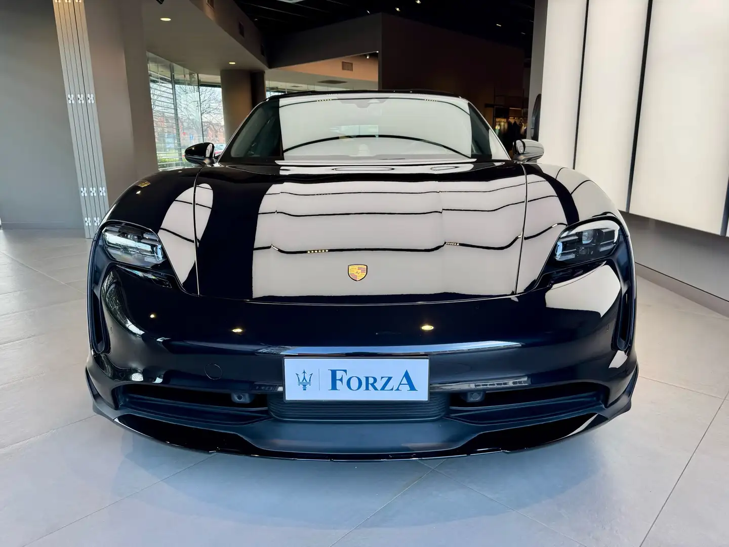 Porsche Taycan Cross Turismo 4 5 posti , Sport Chrono , 476 Cv Nero - 2