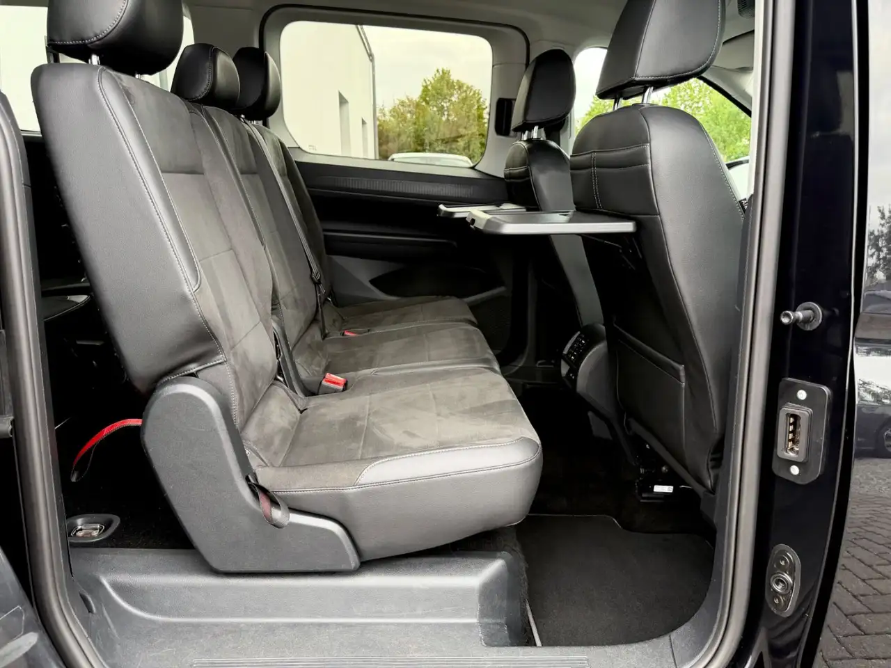 Volkswagen Caddy Maxi 2.0 TDI DSG /7.SITZER/LED/ACC/AHK/, миниатюра 16