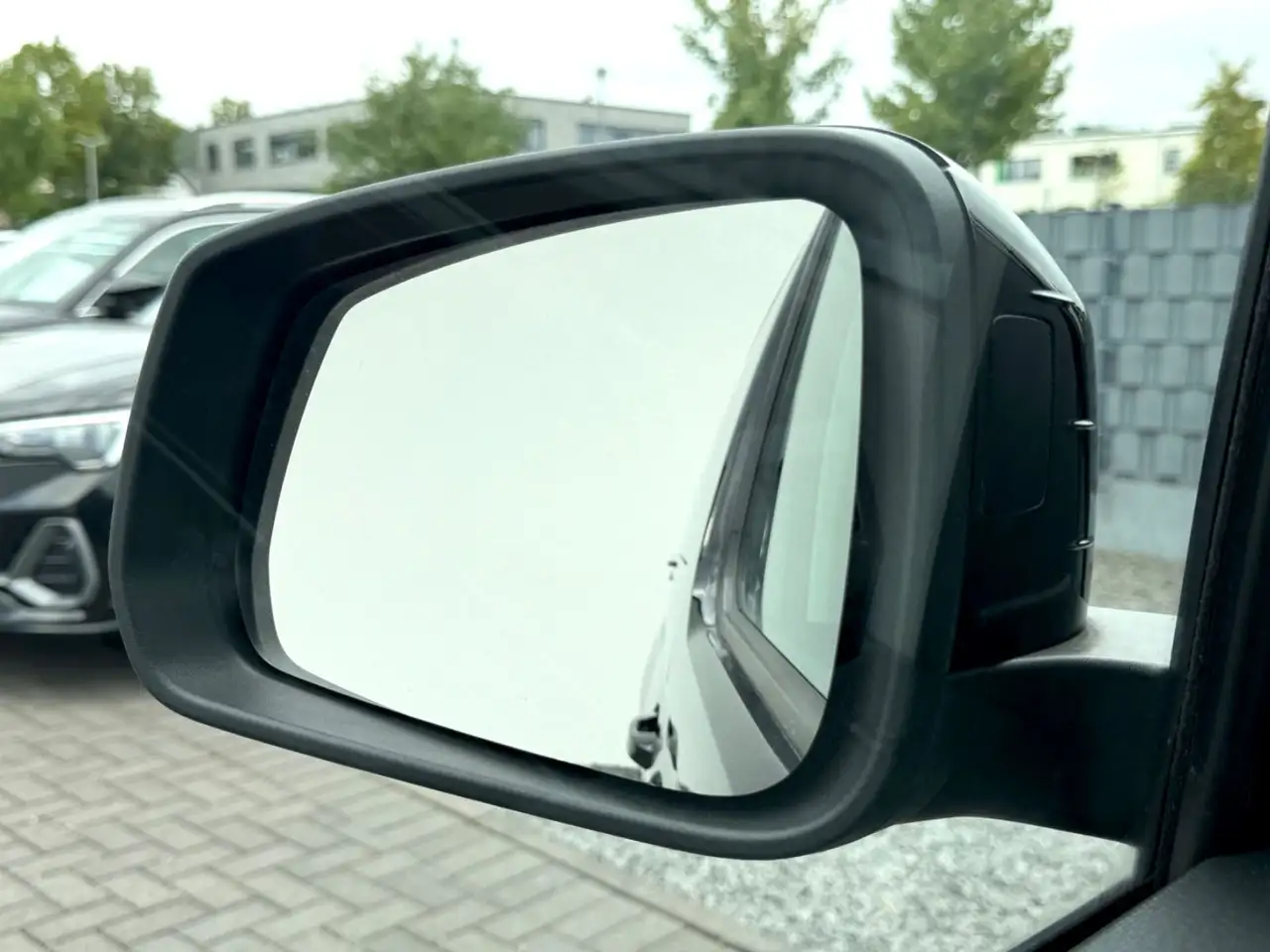 Volkswagen Caddy Maxi 2.0 TDI DSG /7.SITZER/LED/ACC/AHK/, миниатюра 18
