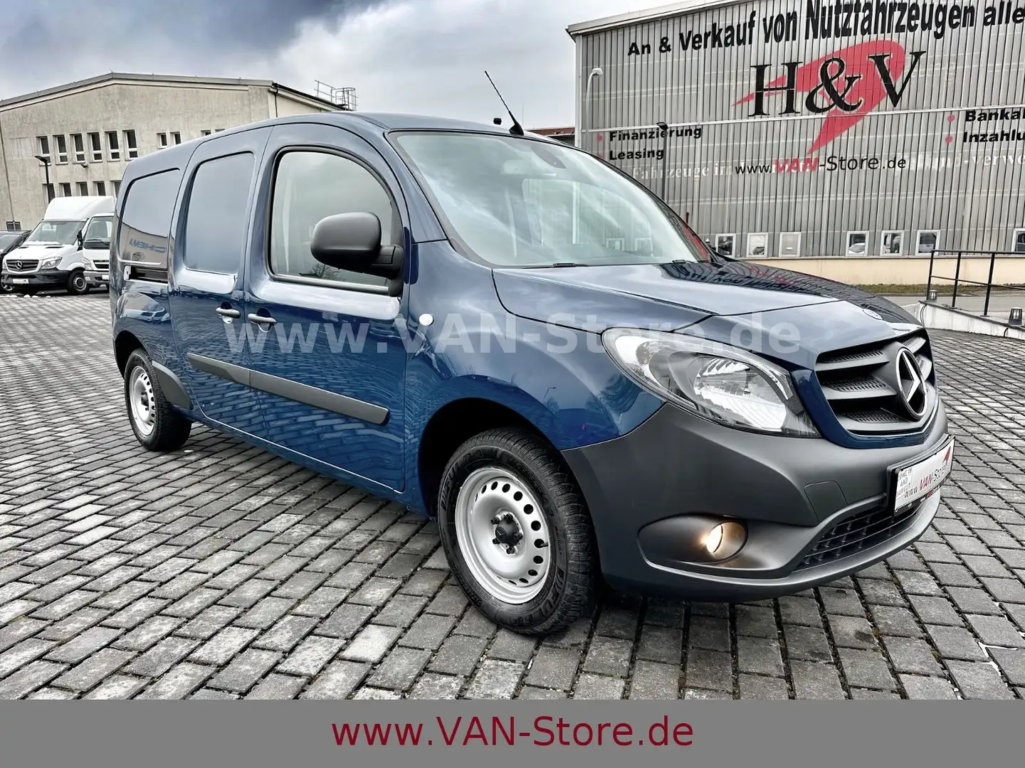 Mercedes-Benz CITAN KASTEN 111 CDI EXTRALANG/NAV/DAB/RFK/AHK Azul - 1
