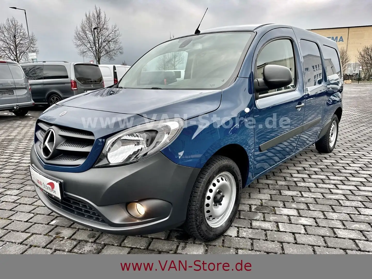 Mercedes-Benz CITAN KASTEN 111 CDI EXTRALANG/NAV/DAB/RFK/AHK Azul - 2