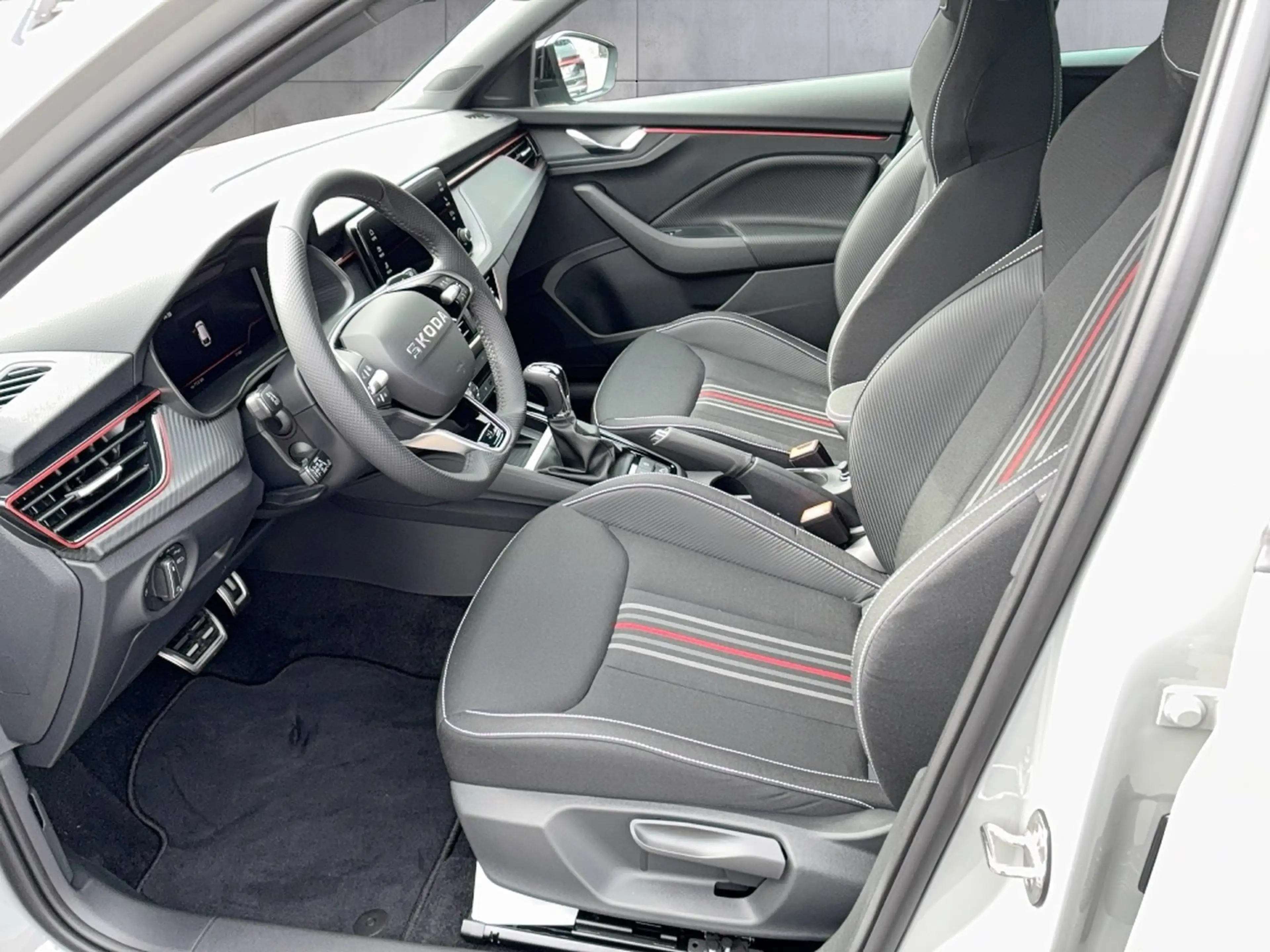 Skoda Scala Monte Carlo TSI DSG — photo 9
