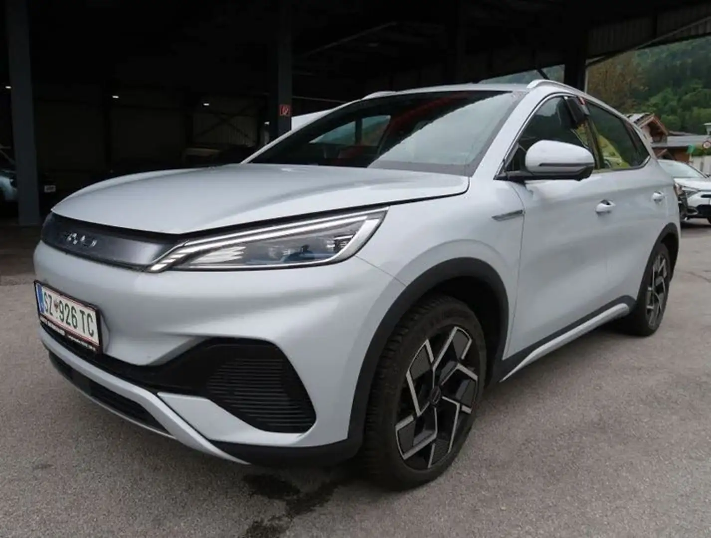 BYD Atto 3 BYD Atto3 60,5 kWh Design Grau - 2