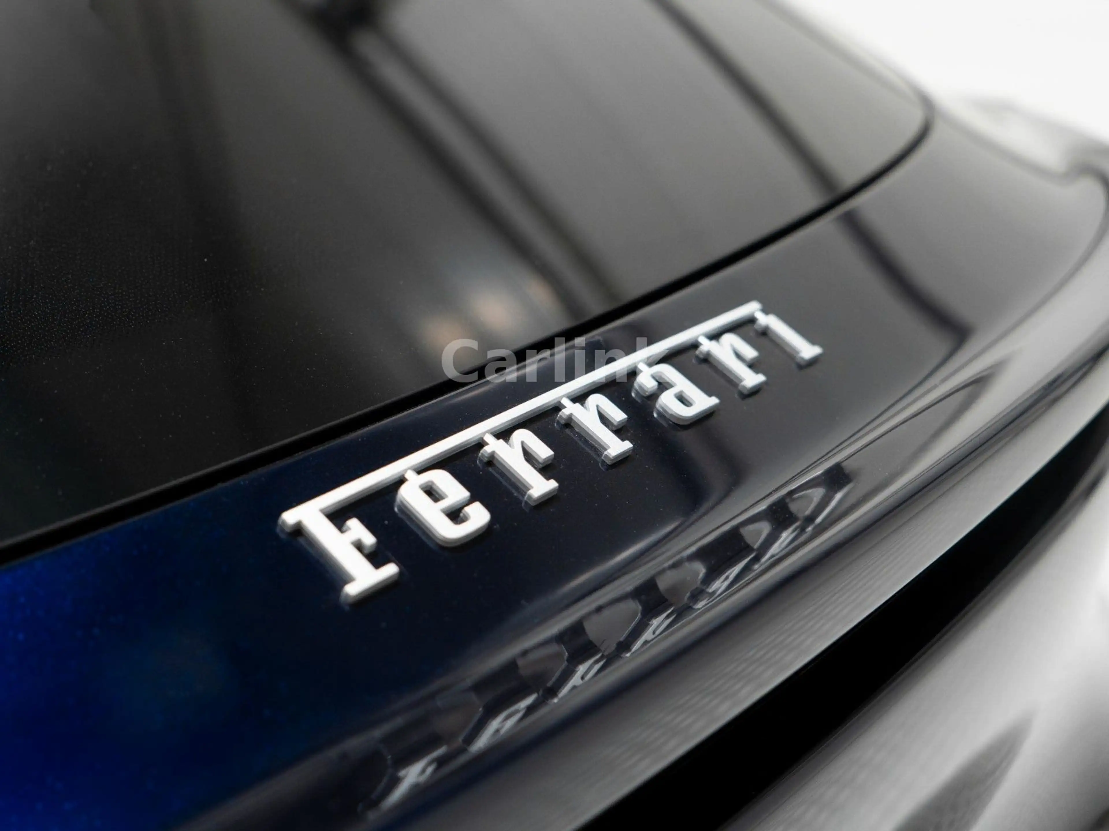 Ferrari Purosangue V12 4WD -BLU SCOZIA-CARBON-VOLL- — photo 11