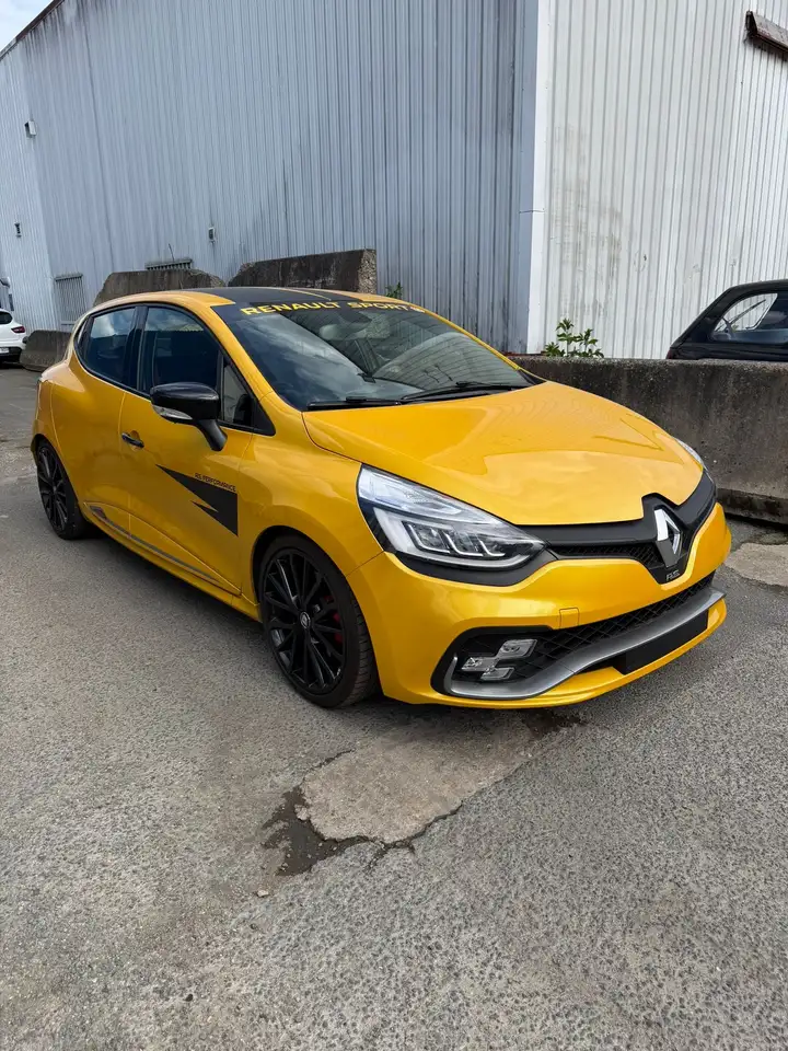 Renault Clio R.S. — photo 3