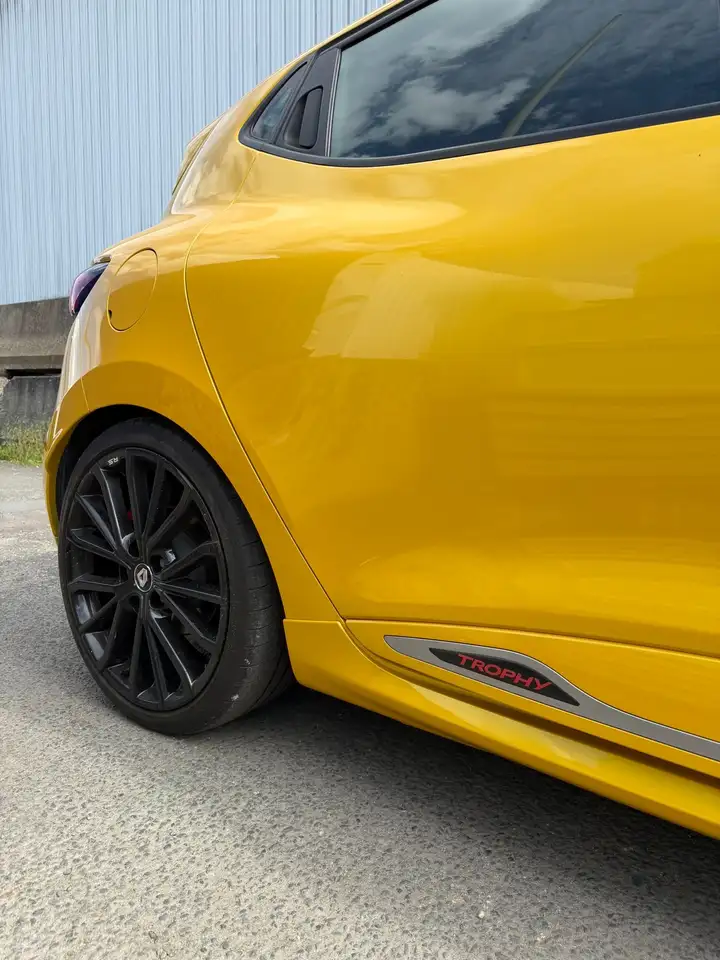 Renault Clio R.S. — photo 5