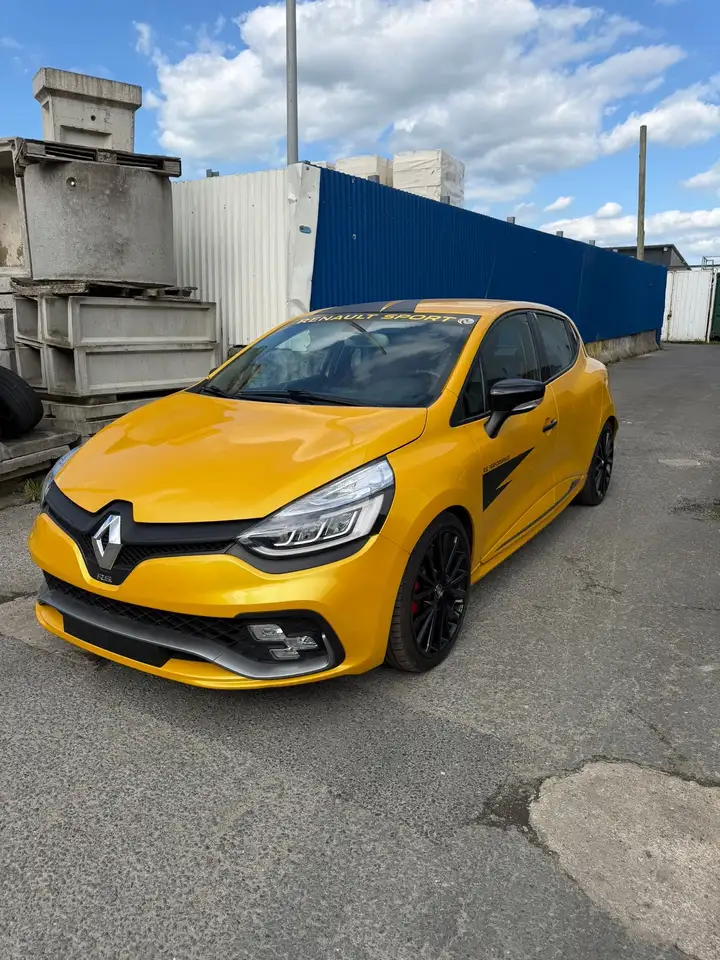 Renault Clio R.S. — photo 2