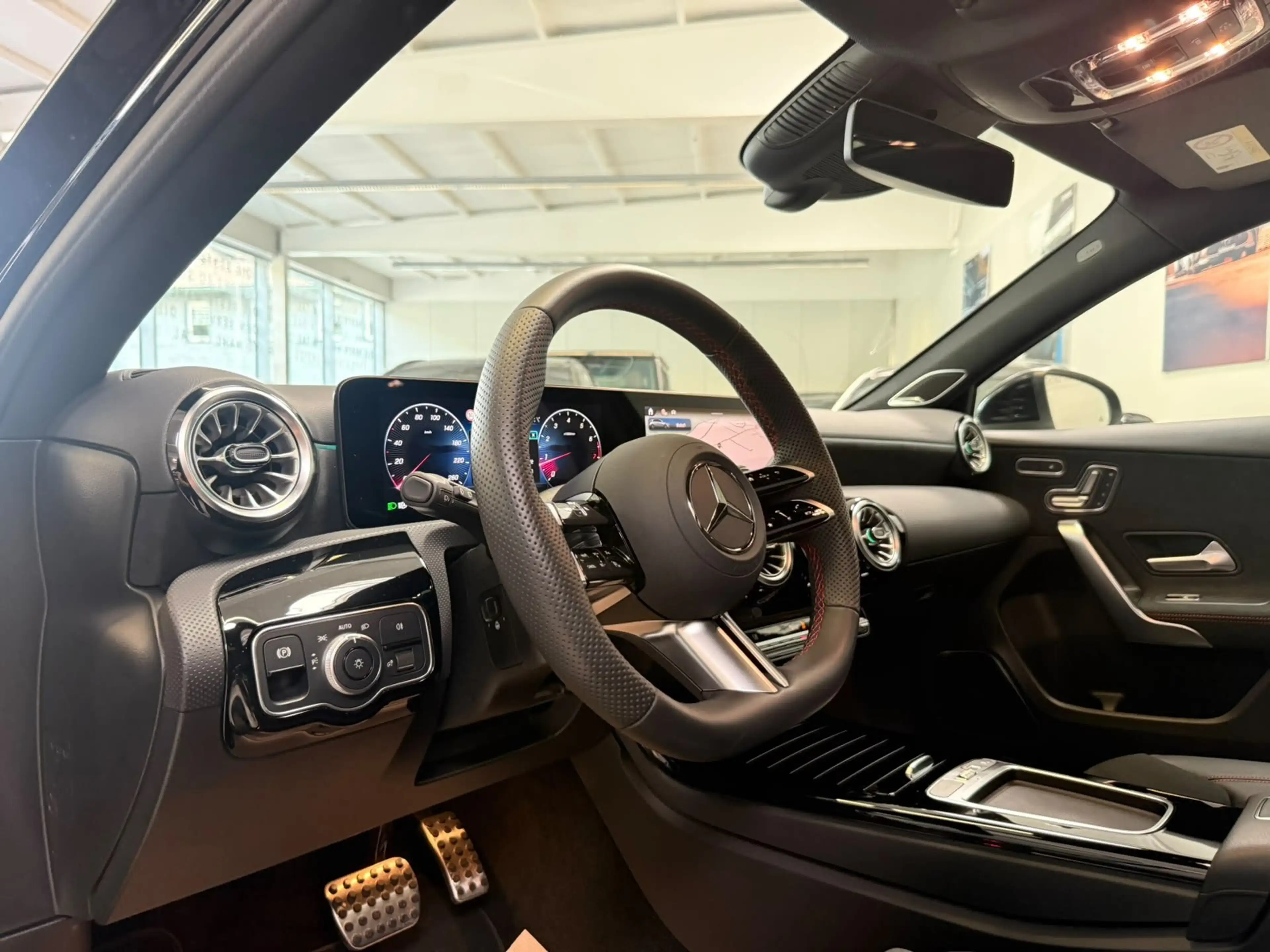 Mercedes-Benz A 250 4M AMG PREMIUM PLUS+TECHNIKPAKET+BURMESTER — photo 8