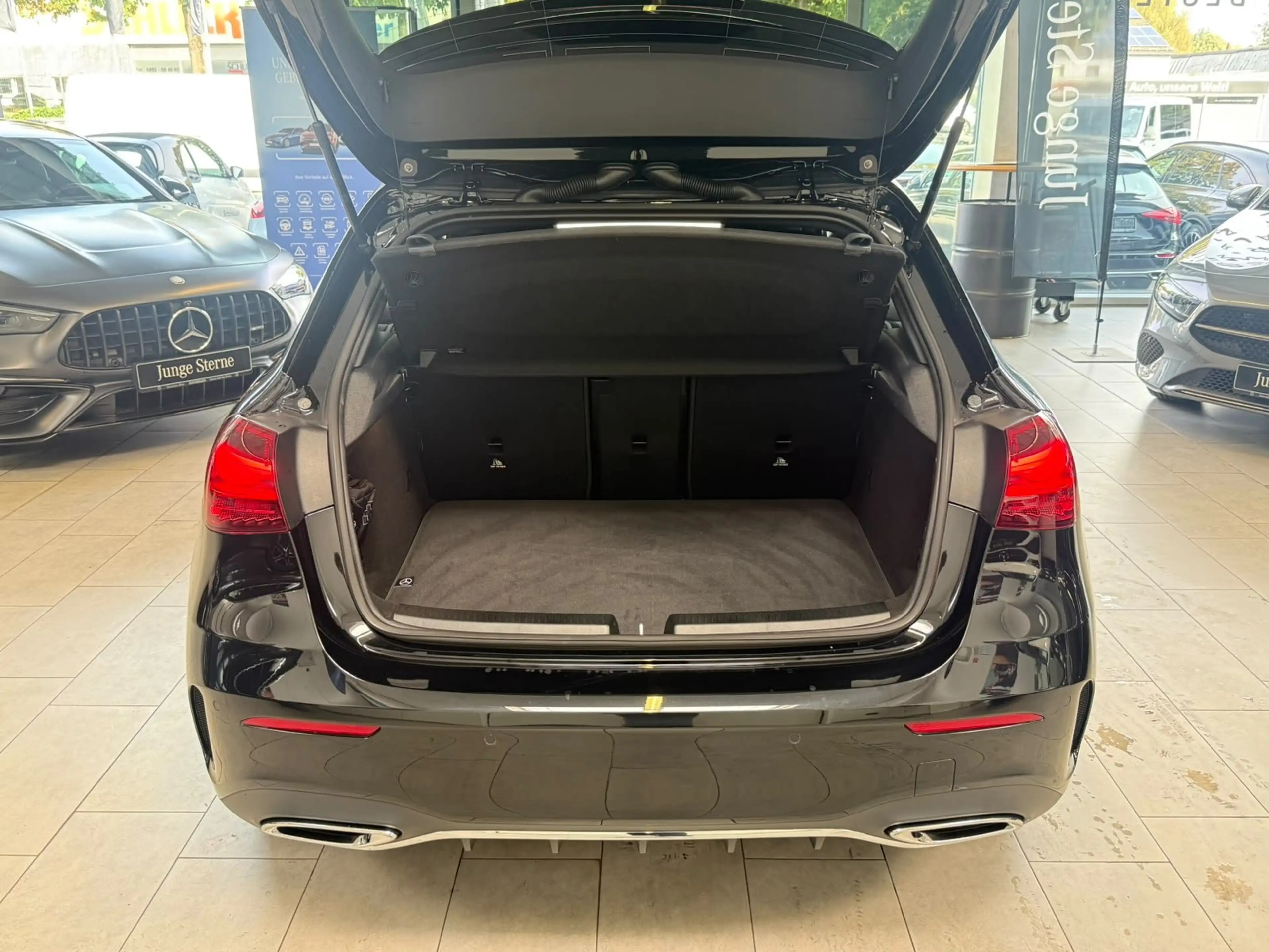 Mercedes-Benz A 250 4M AMG PREMIUM PLUS+TECHNIKPAKET+BURMESTER — photo 6