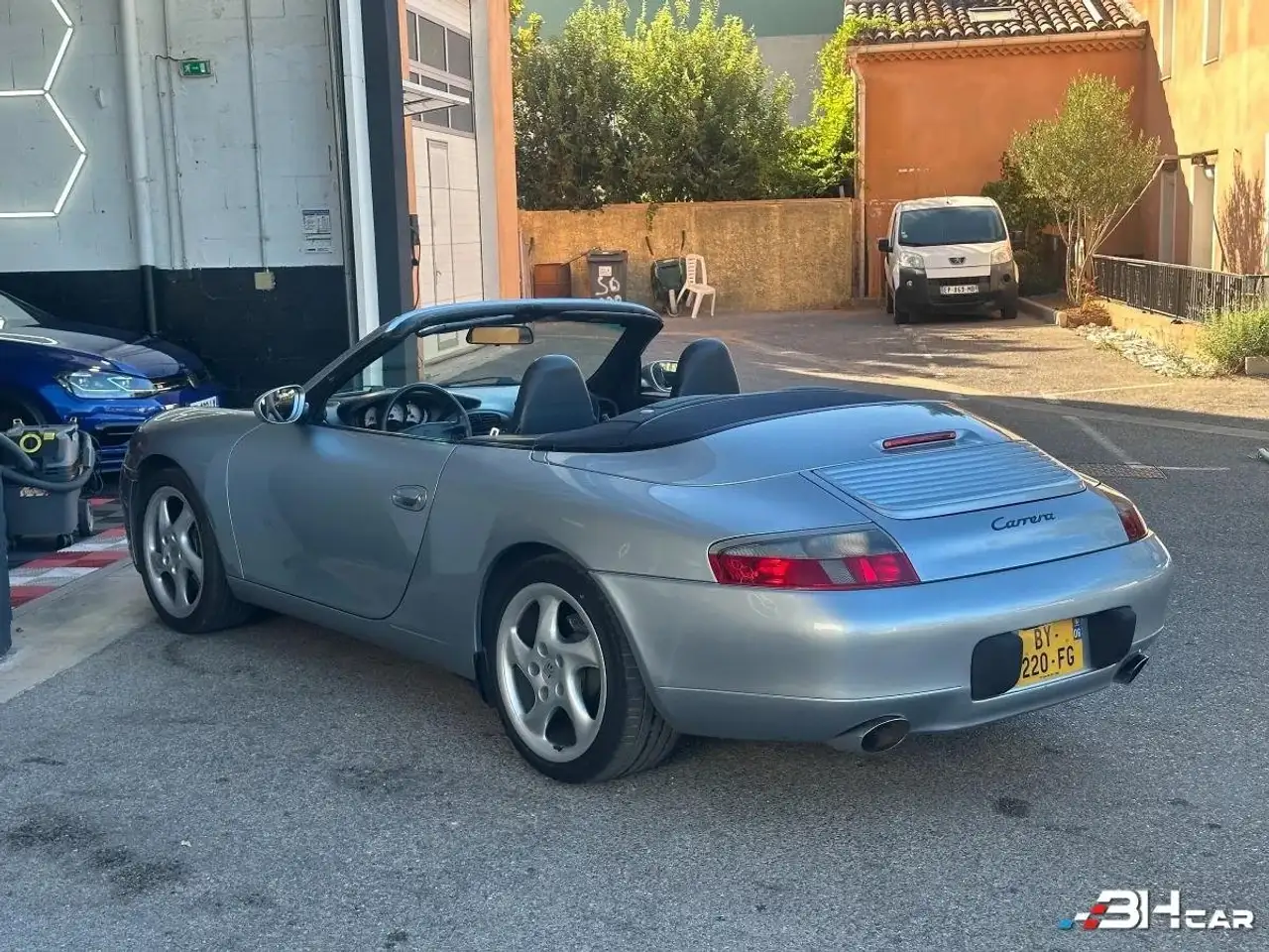 Porsche 996 CABRIOLET 996 CARRERA / 3.4L 300cv / CARBONE / MANUELLE / SUIVI INTÉGRAL / CT VIERGE, foto 10