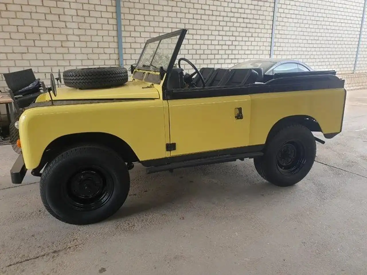 Land Rover Series III, foto 1