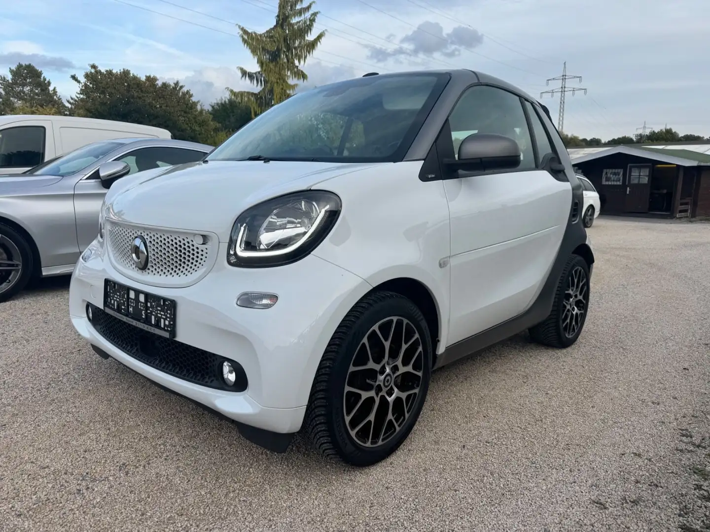smart forTwo cabrio electric drive / EQ,Leder,Navi Gris - 1